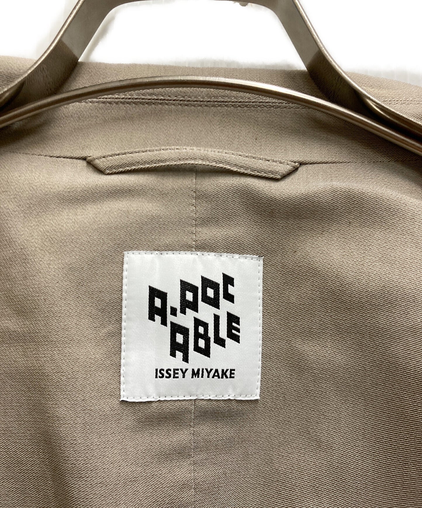 [Pre-owned] A-POC ABLE ISSEY MIYAKE Side Pleats 2B Jacket AT21FD203