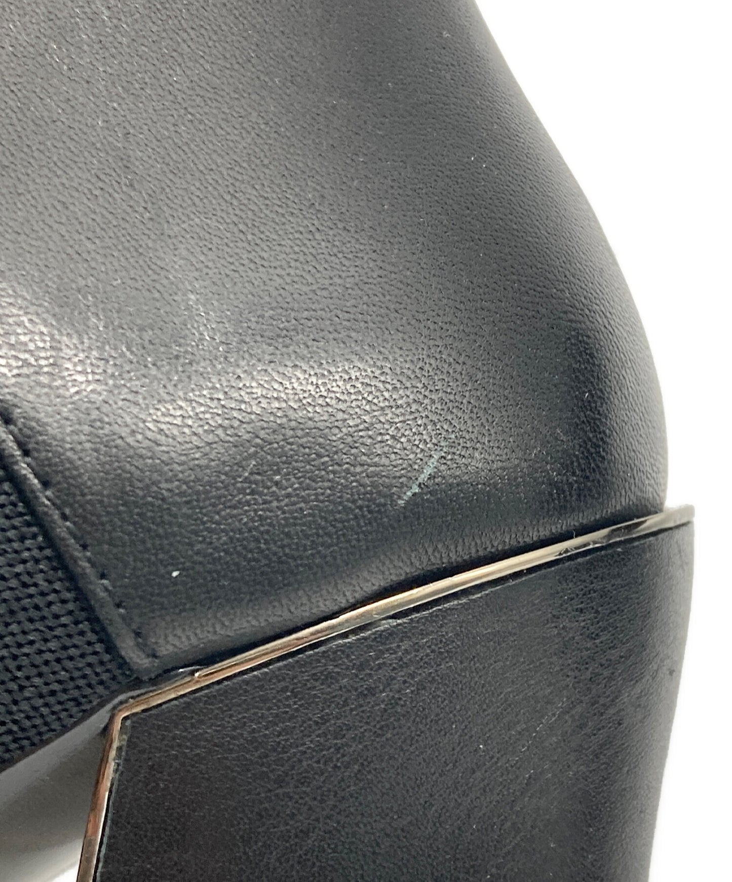 [Pre-owned] ISSEY MIYAKE Metal Heel Leather Short Boots