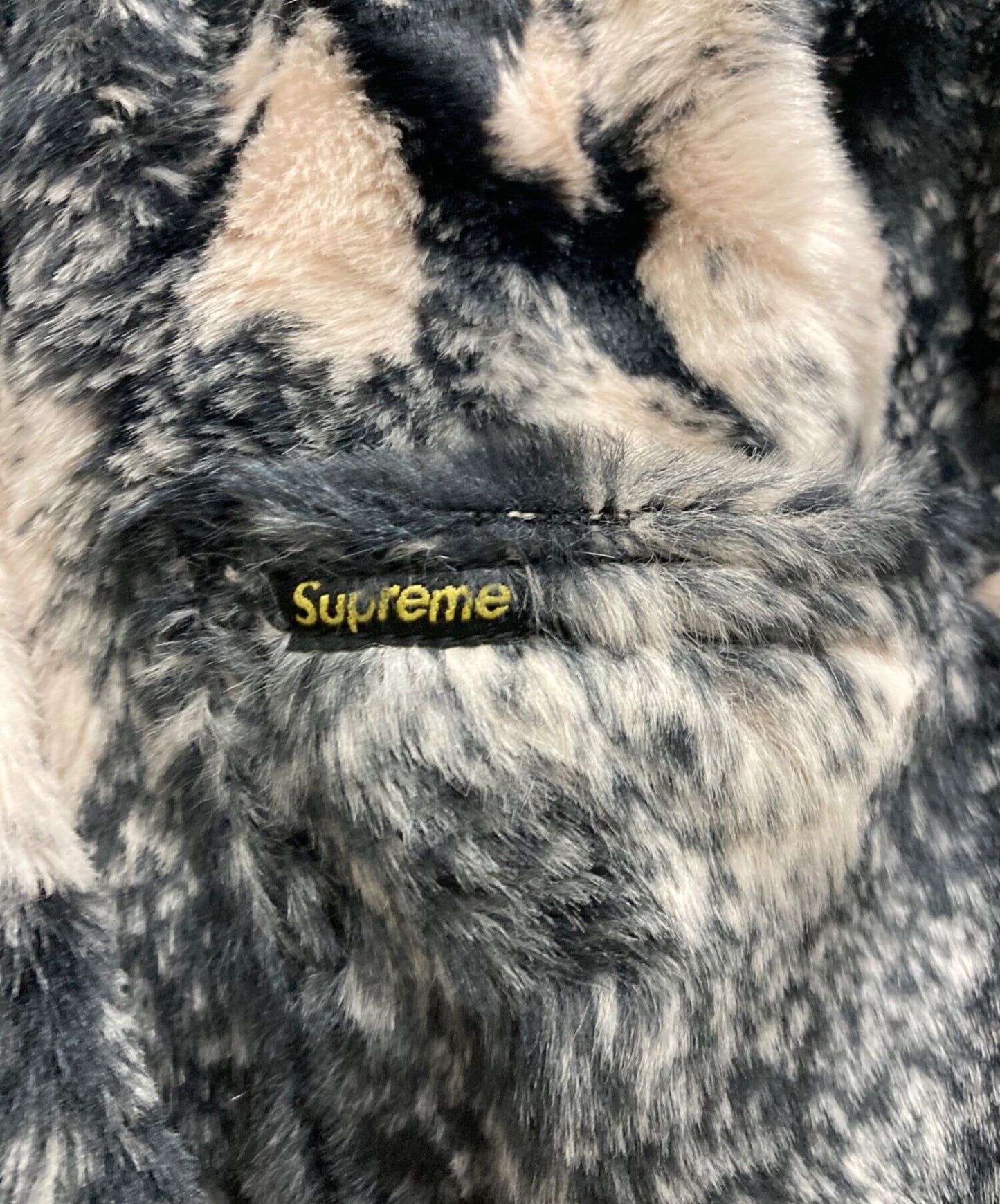 [Pre-owned] SUPREME Faux Fur Short