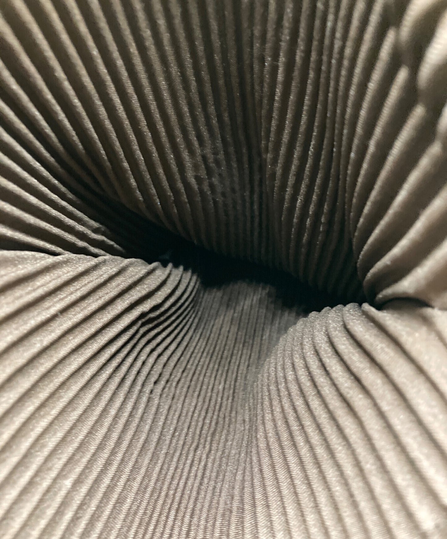 [Pre-owned] HOMME PLISSE ISSEY MIYAKE pleated knapsack HP73AG011