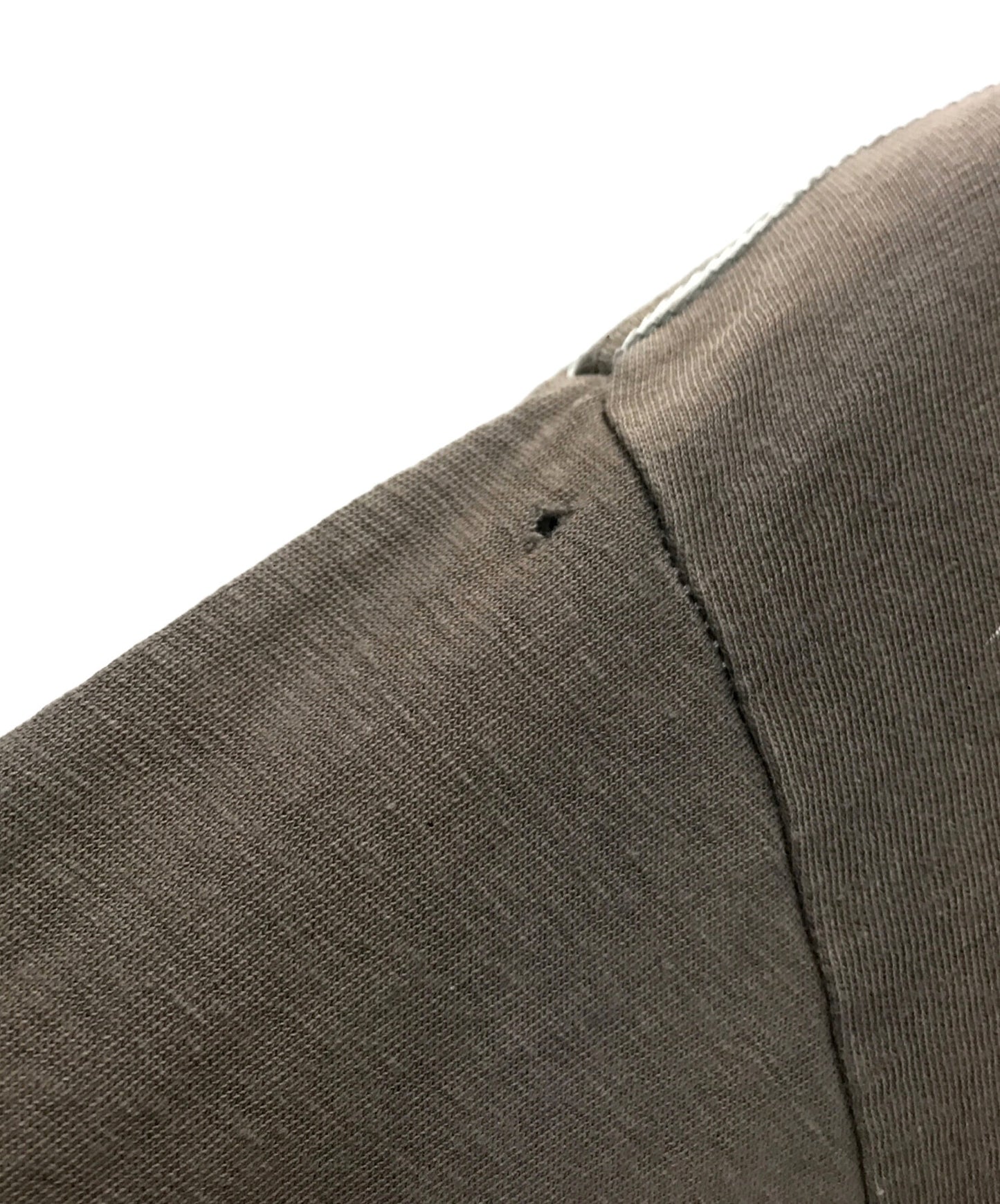 [Pre-owned] UNDERCOVERISM GIZ Pattern Damaged T-Shirt