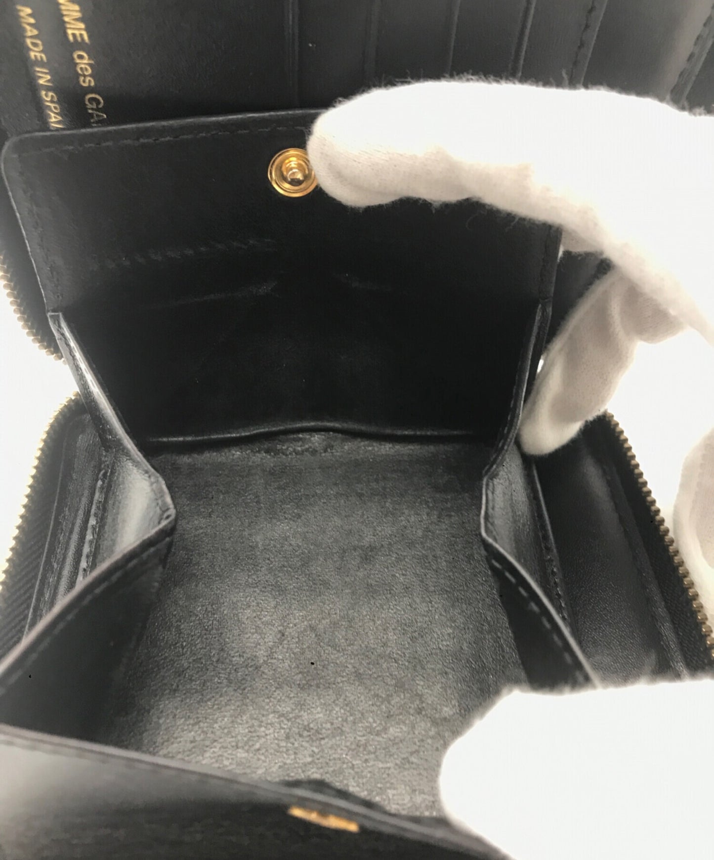 [Pre-owned] Wallet Comme des Garcons EMMBOSSED LOGOTYPE 1 /embossed logotype 1 SA2100EL
