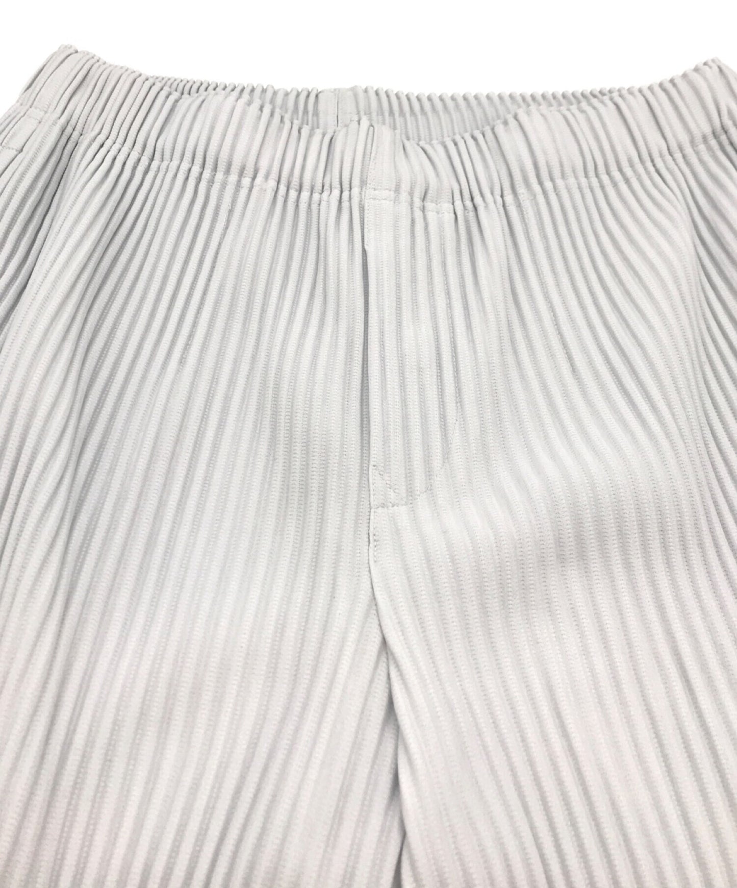 [Pre-owned] HOMME PLISSE ISSEY MIYAKE pleated cropped pants HP01JF122