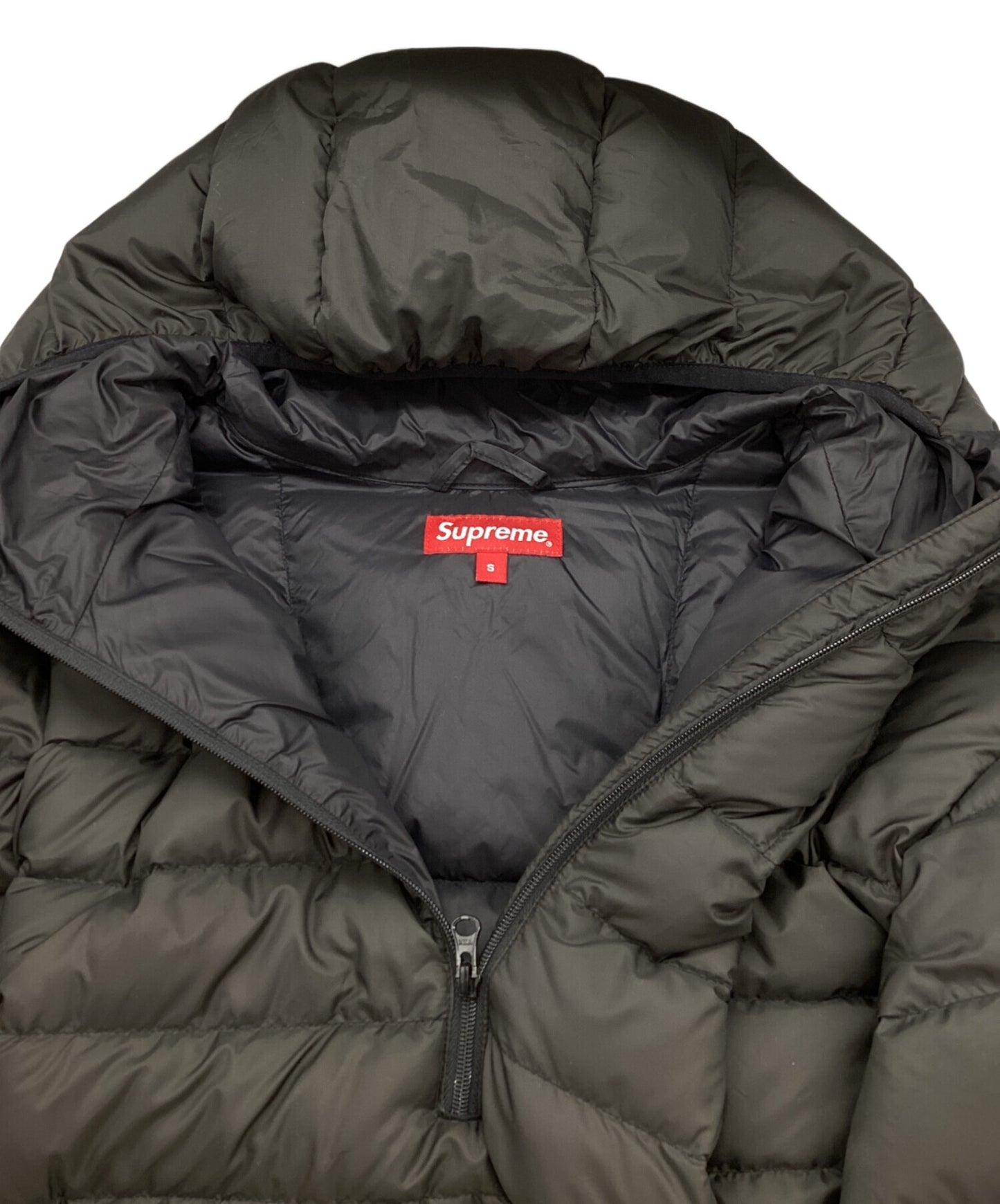 [Pre-owned] SUPREME Micro Down Half Zip Hooded Pullover PERTEX Micro Down Half Zip Hooded Pullover