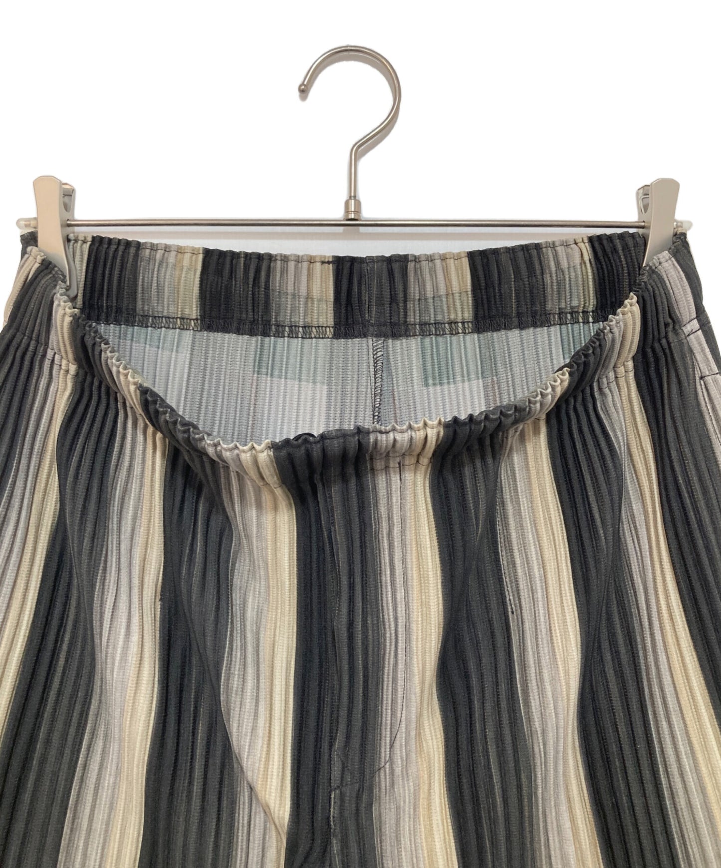 [Pre-owned] HOMME PLISSE ISSEY MIYAKE RB STRIPES 2 HP43JF367