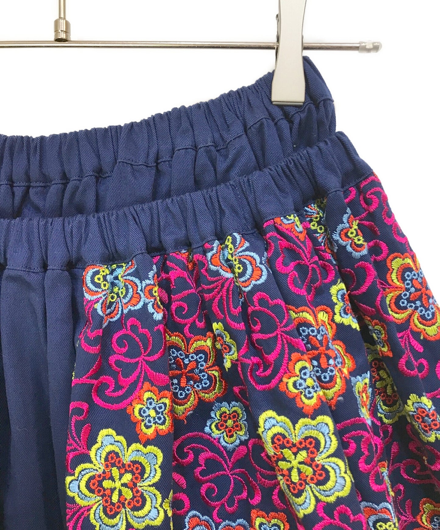 [Pre-owned] tricot COMME des GARCONS Embroidered Flared Skirt TE-S203