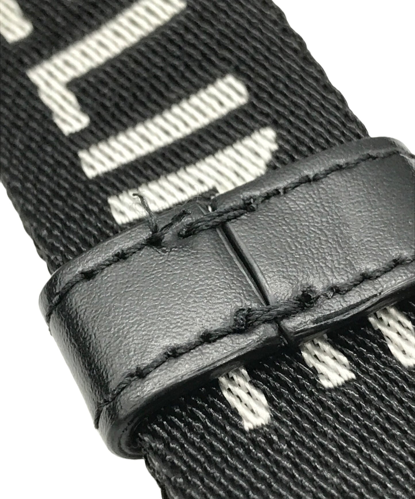 [Pre-owned] CELINE Medium Messenger Bag / Trionf Canvas 197202DND