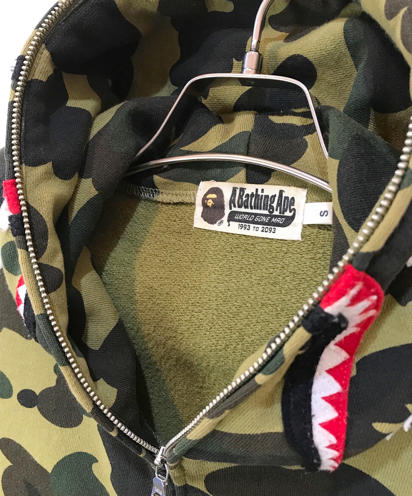 [Pre-owned] A BATHING APE Shark Parker Shark Parker 001zpb201043x