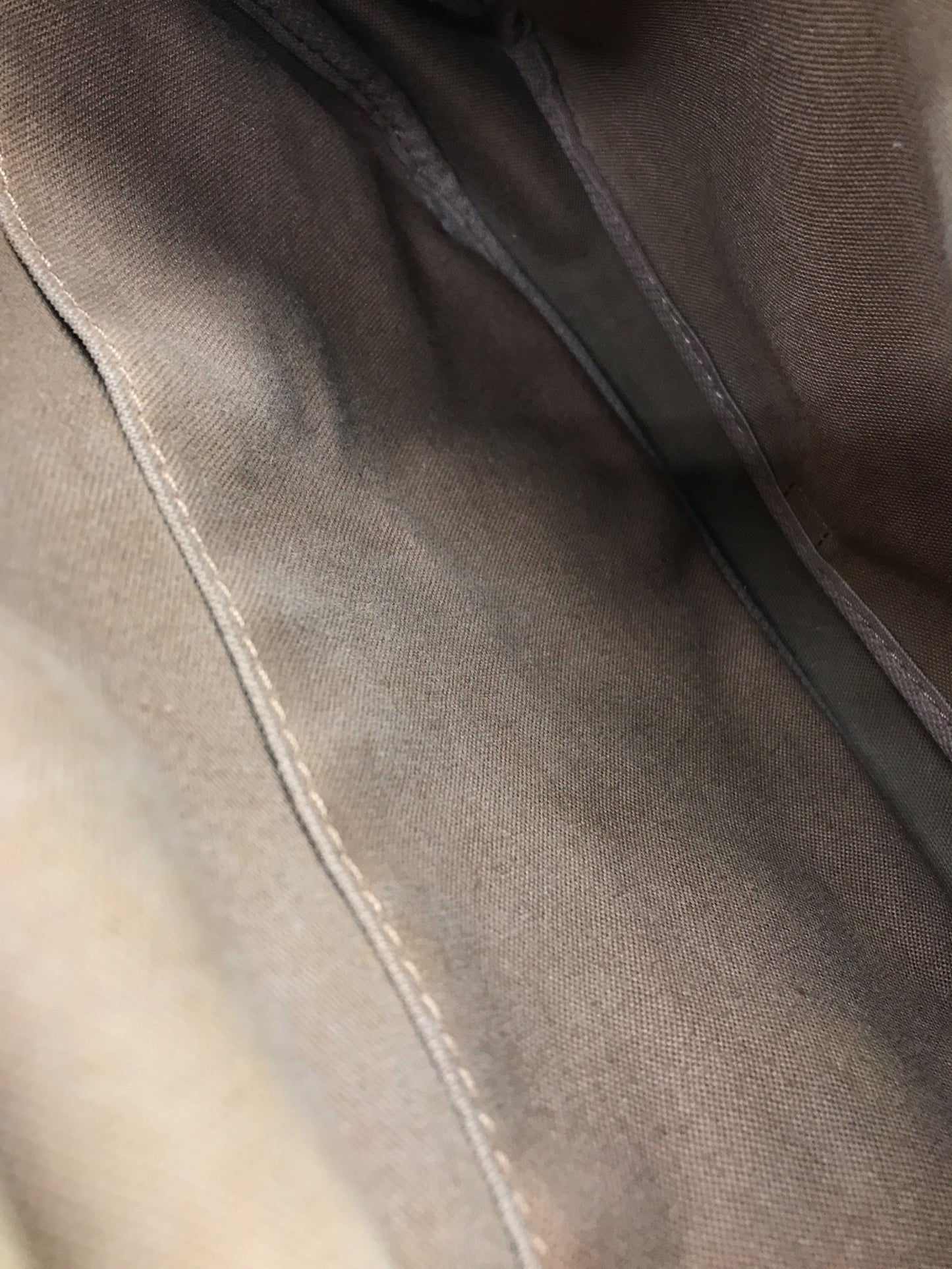 [Pre-owned] LOUIS VUITTON Sommeur 30 Shoulder bag M42256