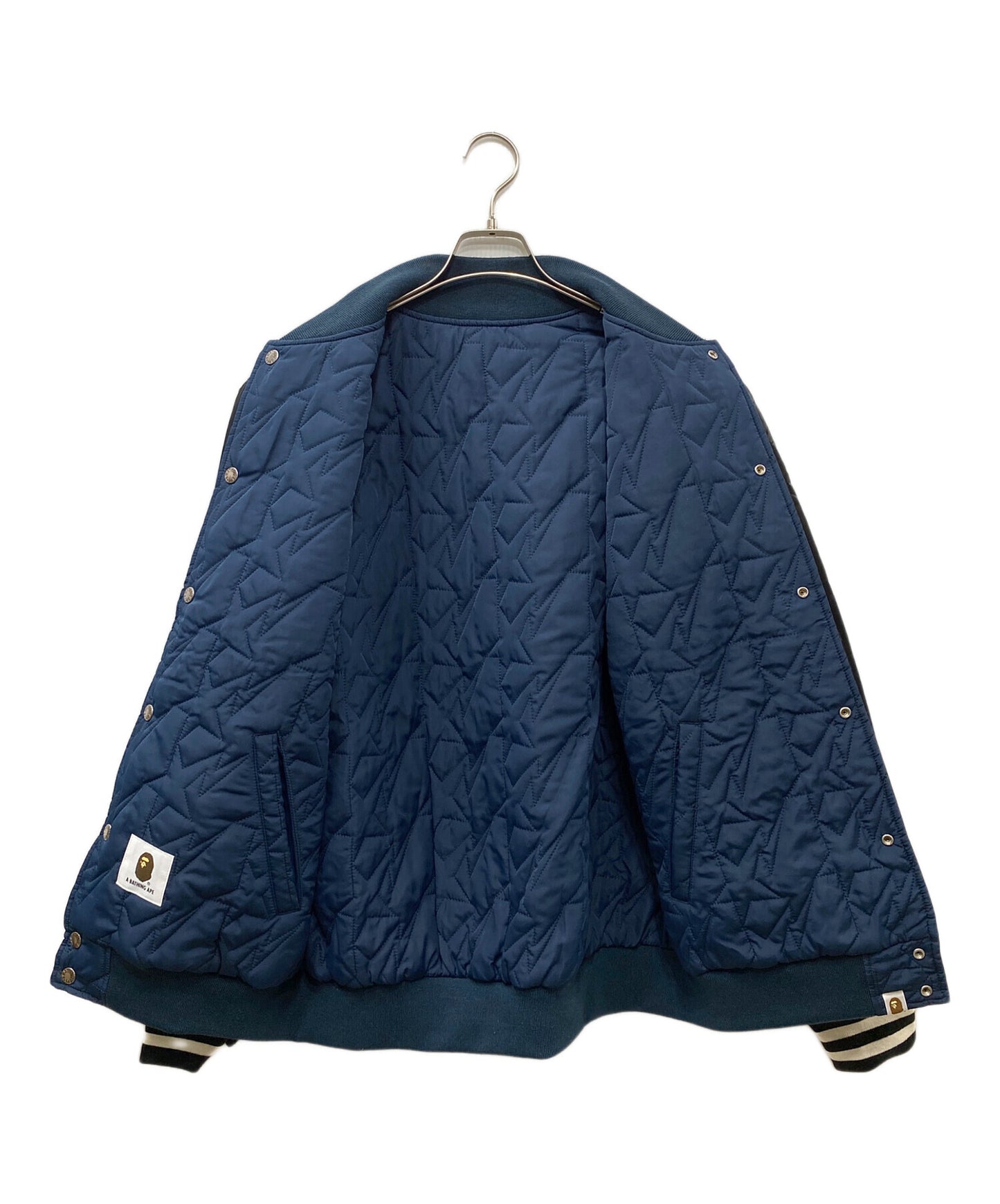 [Pre-owned] A BATHING APE reversible stadium jacket 001gd1201001h