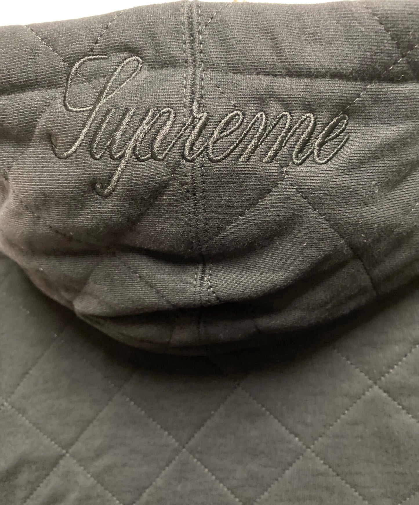 [Pre-owned] SUPREME Quilted Hooded Sweatshirt