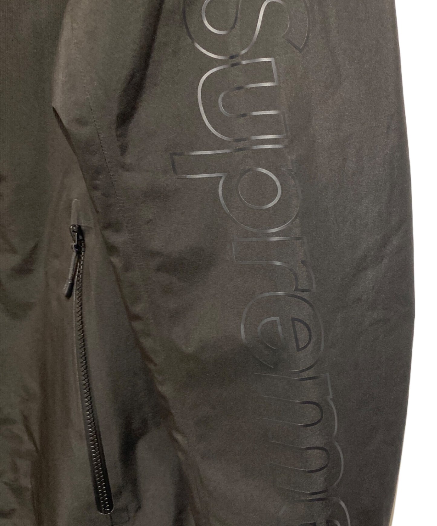 [Pre-owned] SUPREME GORE-TEX Taped Seam Shell Jacket