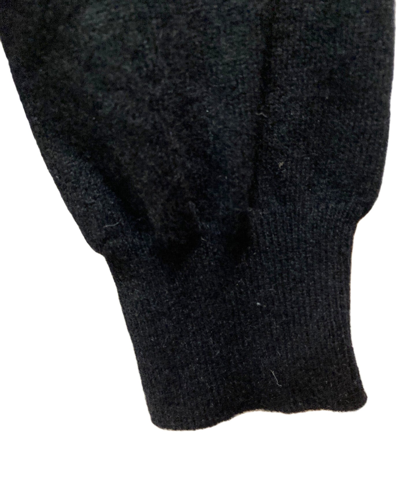 [Pre-owned] PLAY COMME des GARCONS Heart Logo V-Neck Cardigan AX-N024