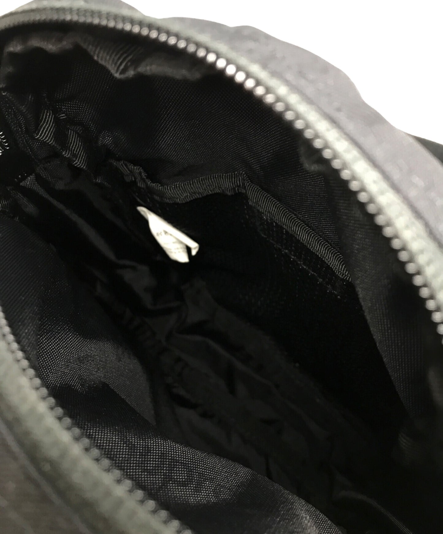 [Pre-owned] SUPREME Shoulder Bag / 22AW / Supreme