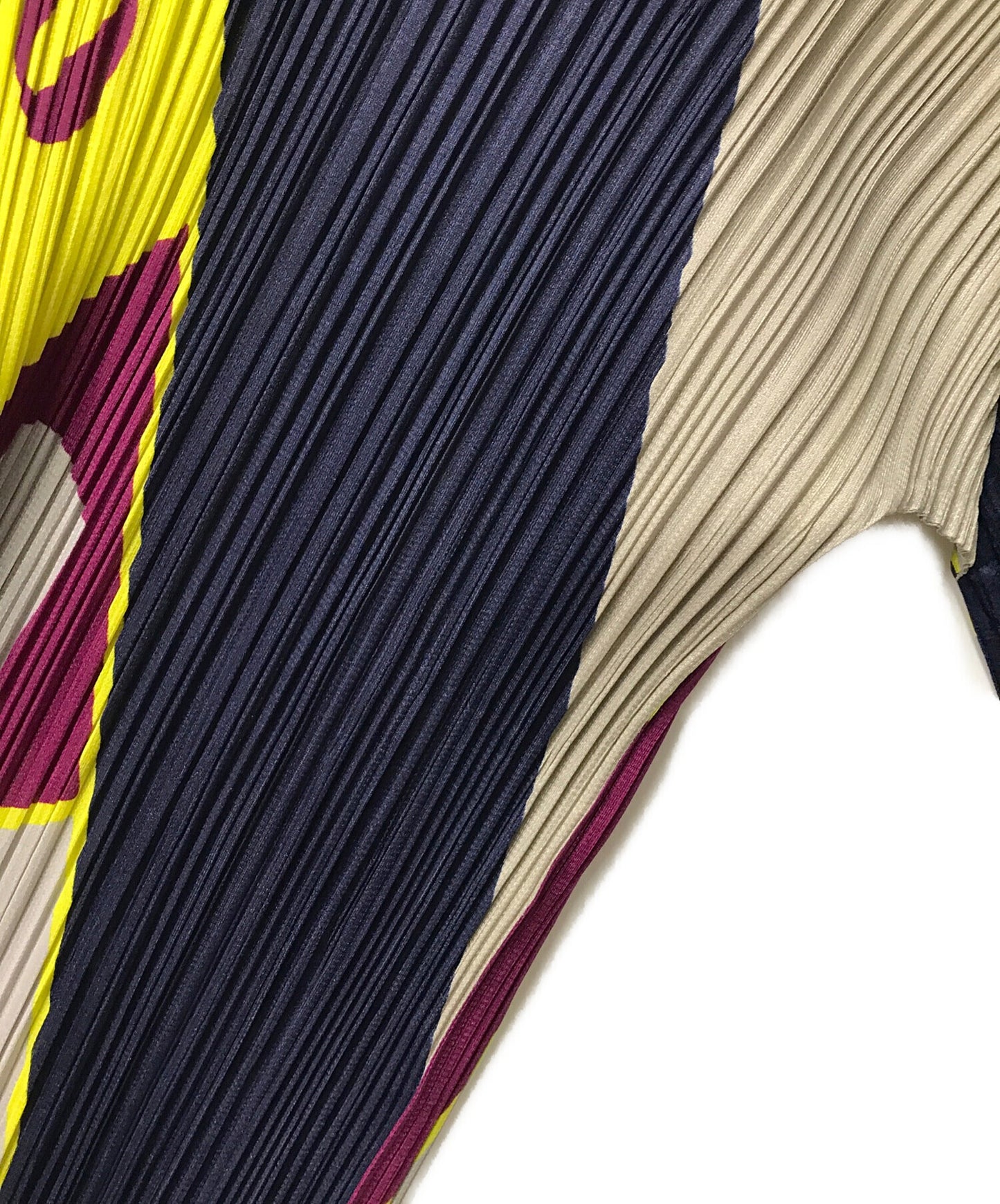 [Pre-owned] PLEATS PLEASE Pleated cut & sewn / PP73-JK742 / Casino / Roulette / PLEATS PLEASE PP73-JK742