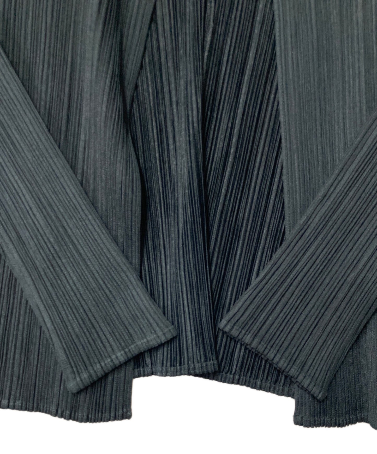 [Pre-owned] PLEATS PLEASE Pleated Cardigan ISSEYMIYAKE ISSEY MIYAKE Made in Japan PP05-JD501 PP05-JD501