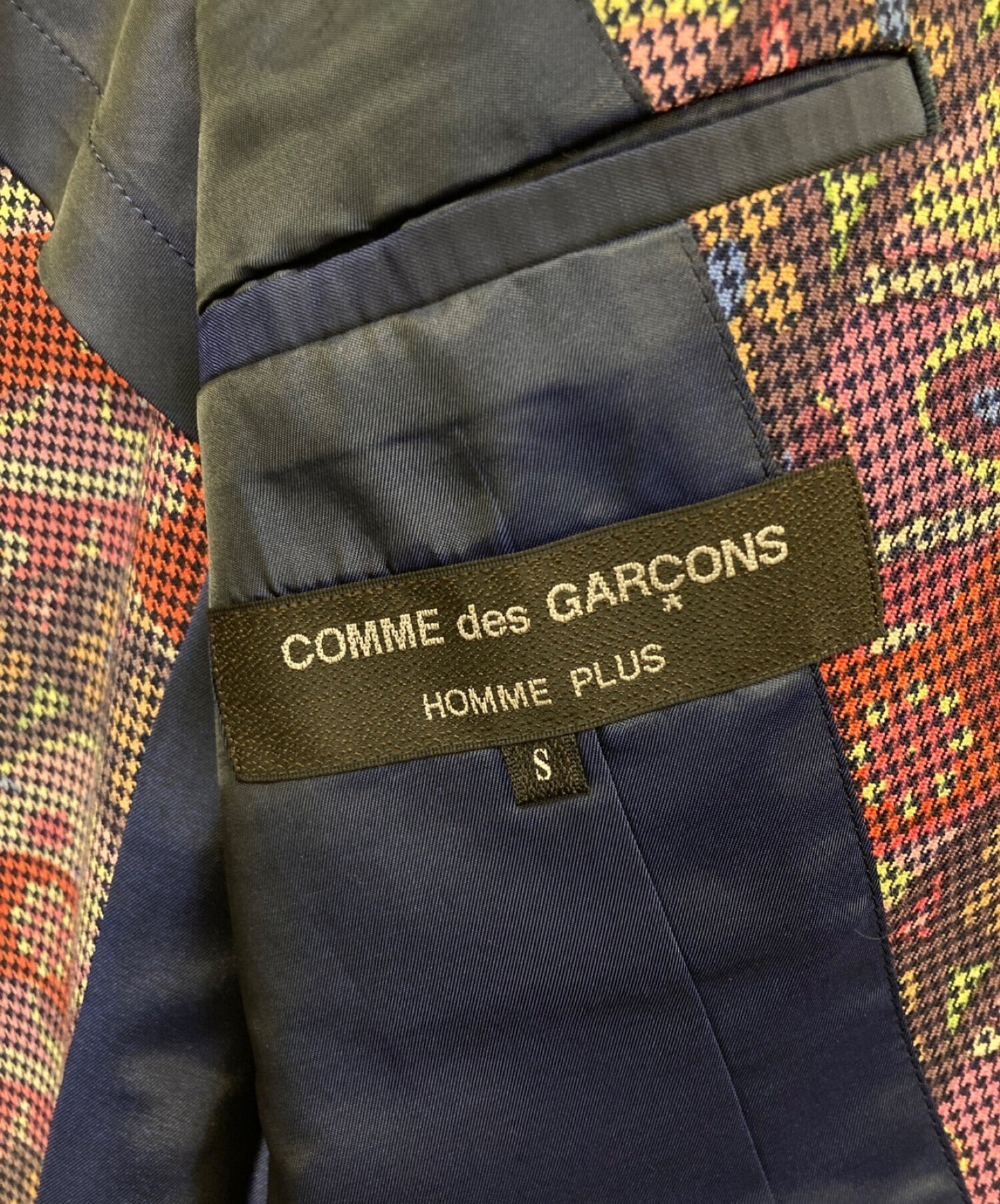 [Pre-owned] COMME des GARCONS HOMME PLUS  AD2001 01AW Looking at a different world Psychedelic Period All-Pattern 3B Jacket PC-J011