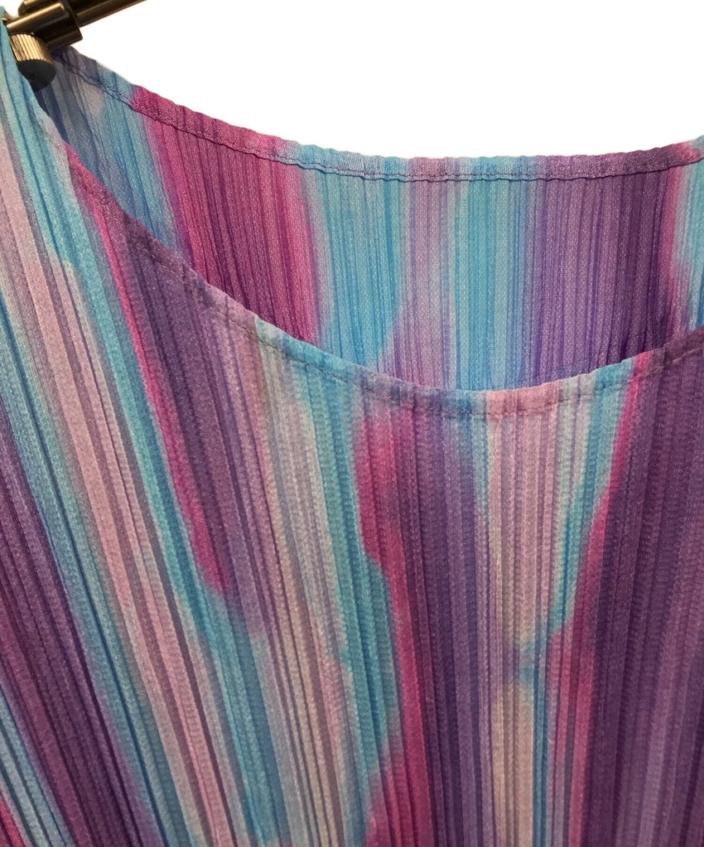 [Pre-owned] PLEATS PLEASE Gradient print pleated cut and sewn PP51-JK6422