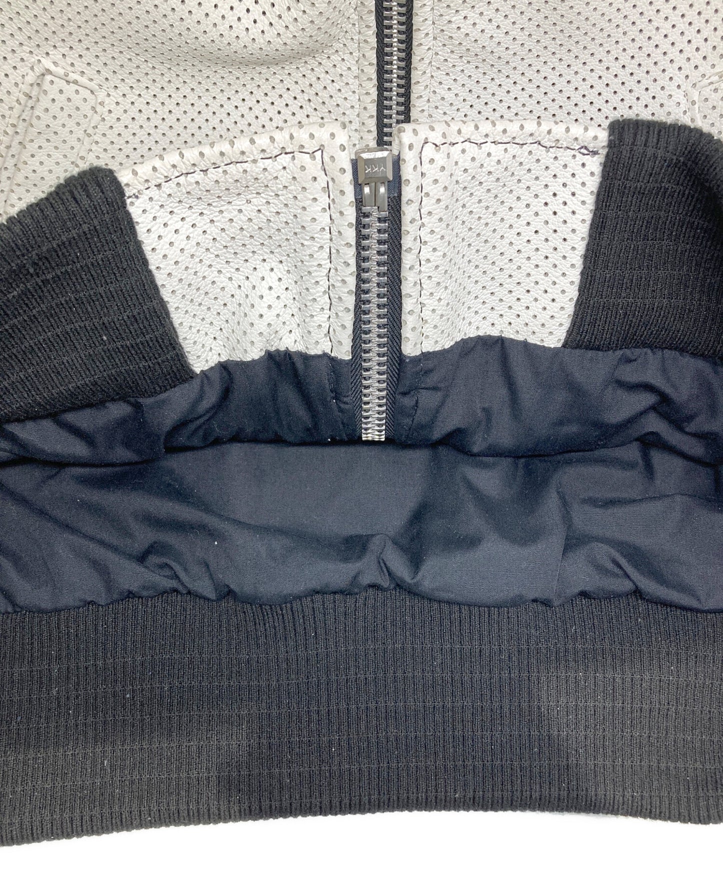 [Pre-owned] SUPREME Leathers Perforated Bomber Jacket