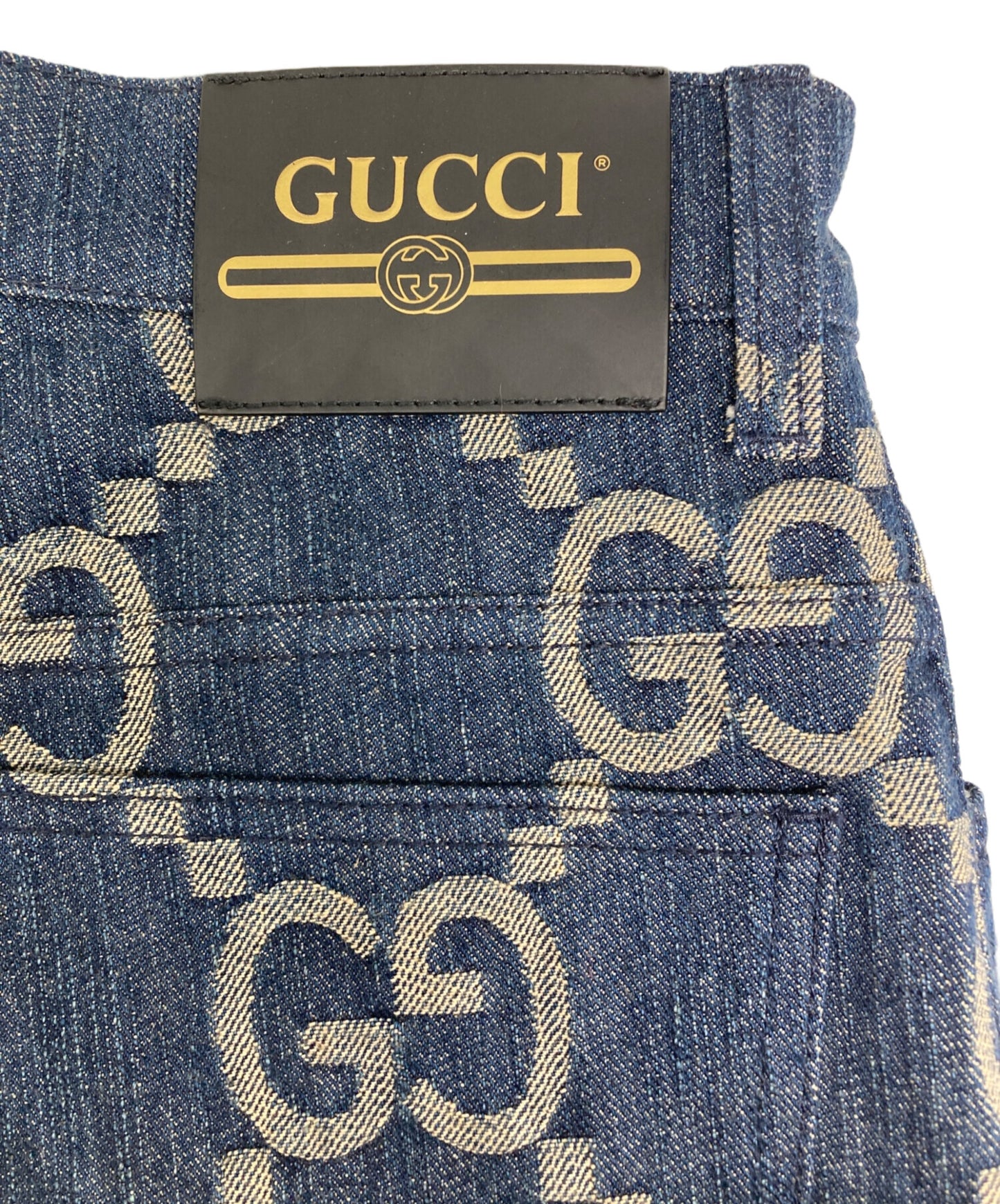 [Pre-owned] GUCCI Pineapple jumbo GG all over denim half pants 674371 XDBTY