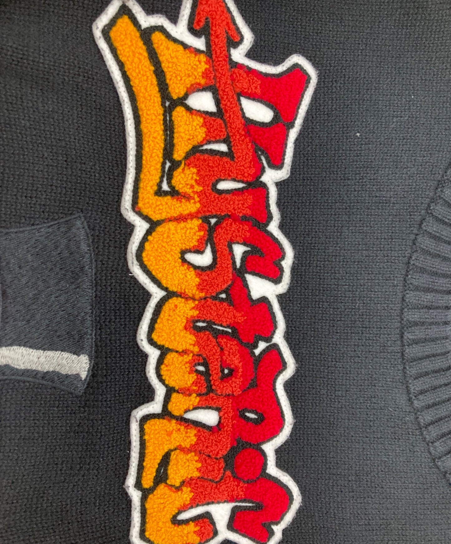 [Pre-owned] Hysteric Glamour Embroidered Crew Neck Knit / Hysteric Glamour / 01171NS05 01171NS05