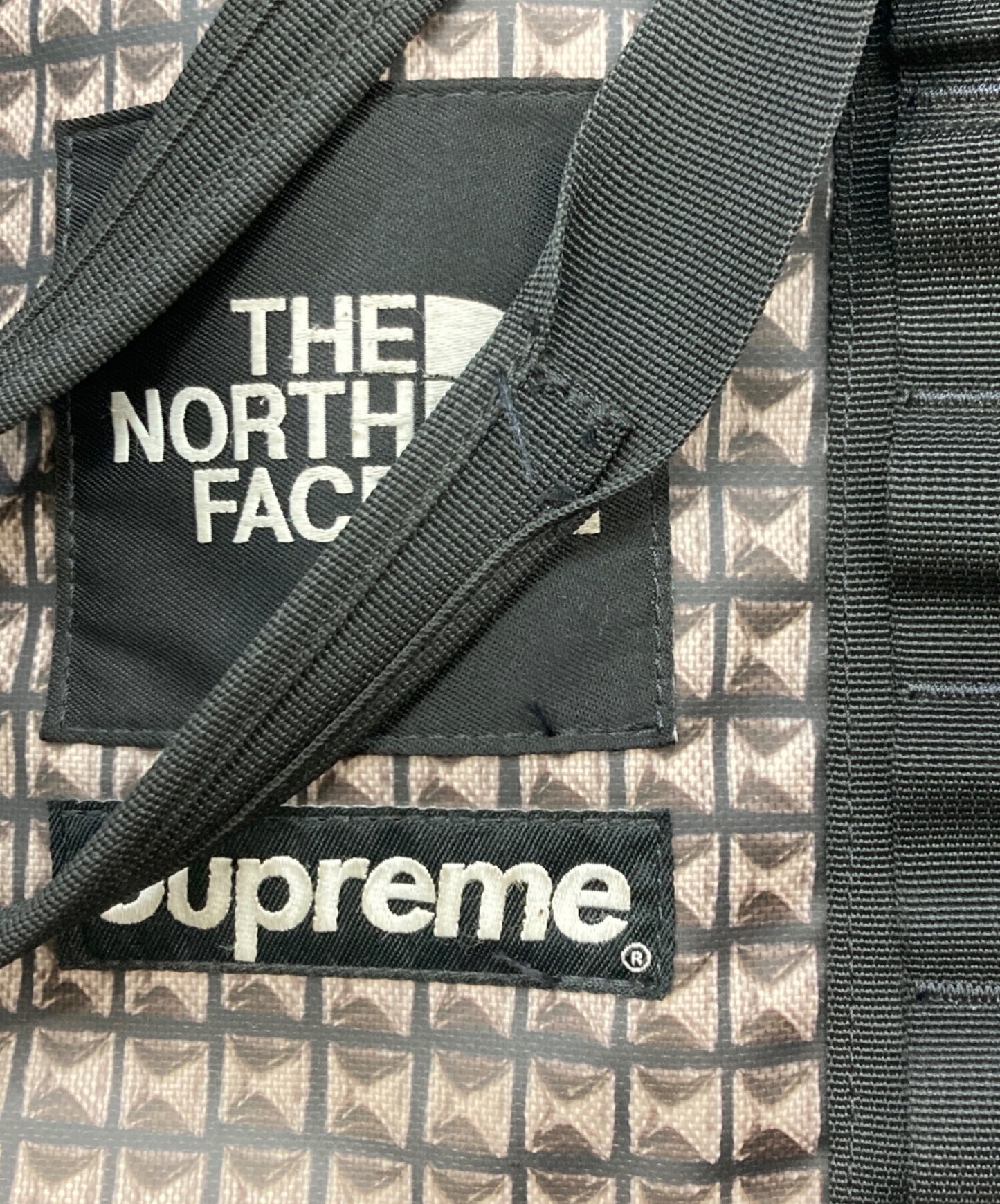 [Pre-owned] SUPREME Studded Explore Utility Tote / Supreme / The North Face / NM82125I NM82125I