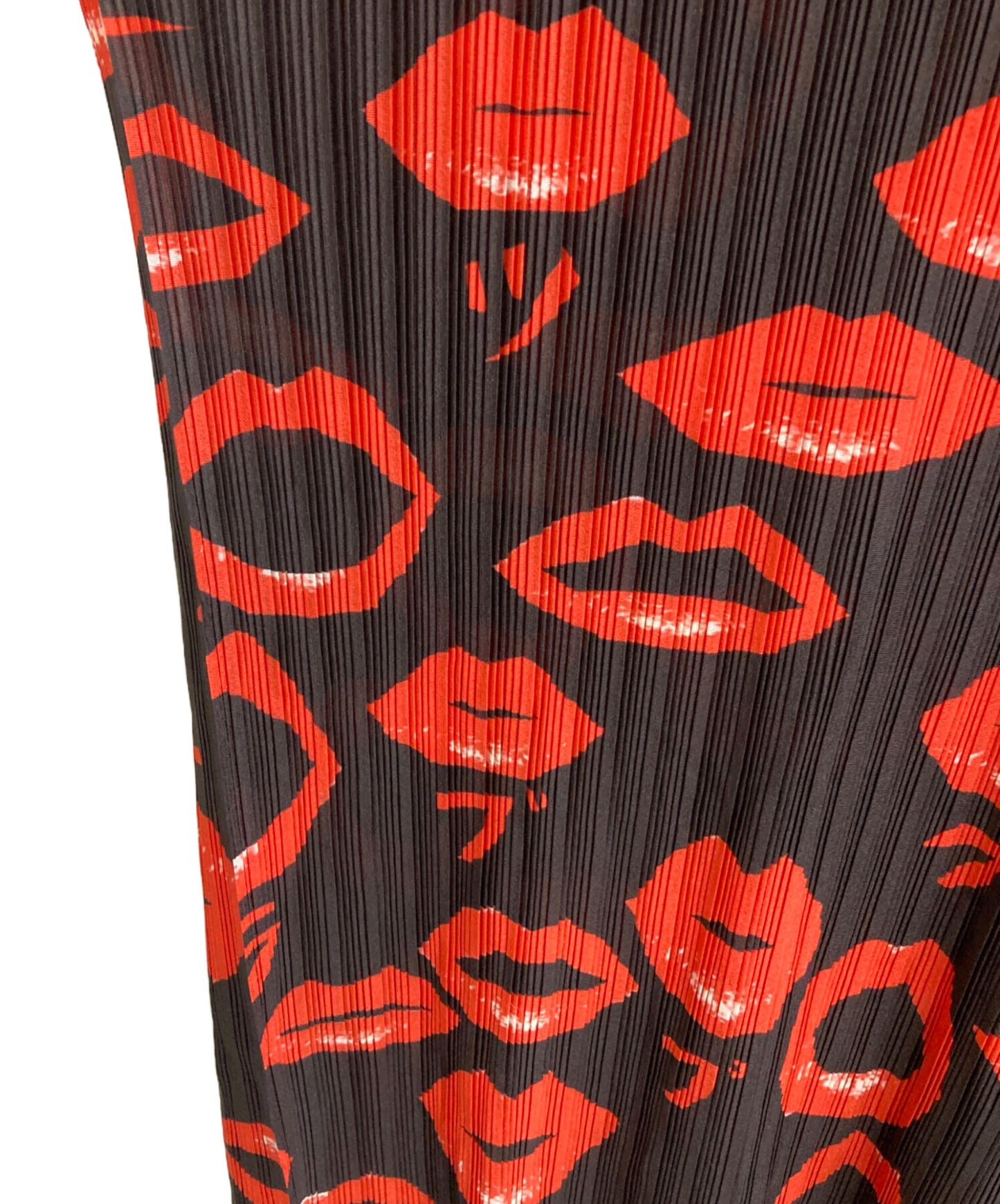 [Pre-owned] PLEATS PLEASE Lip print pleated dress PP53-FH373