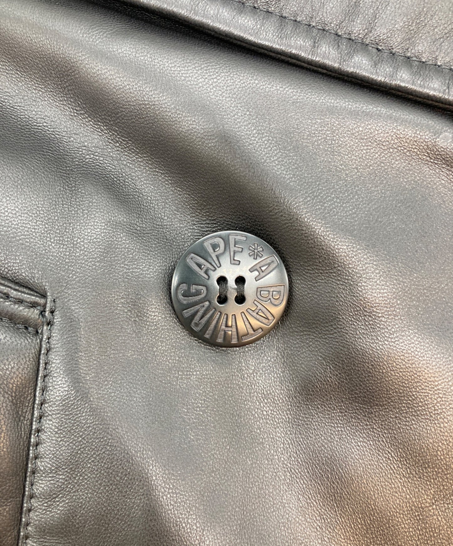 [Pre-owned] A BATHING APE Sheepskin Leather Down P Coat