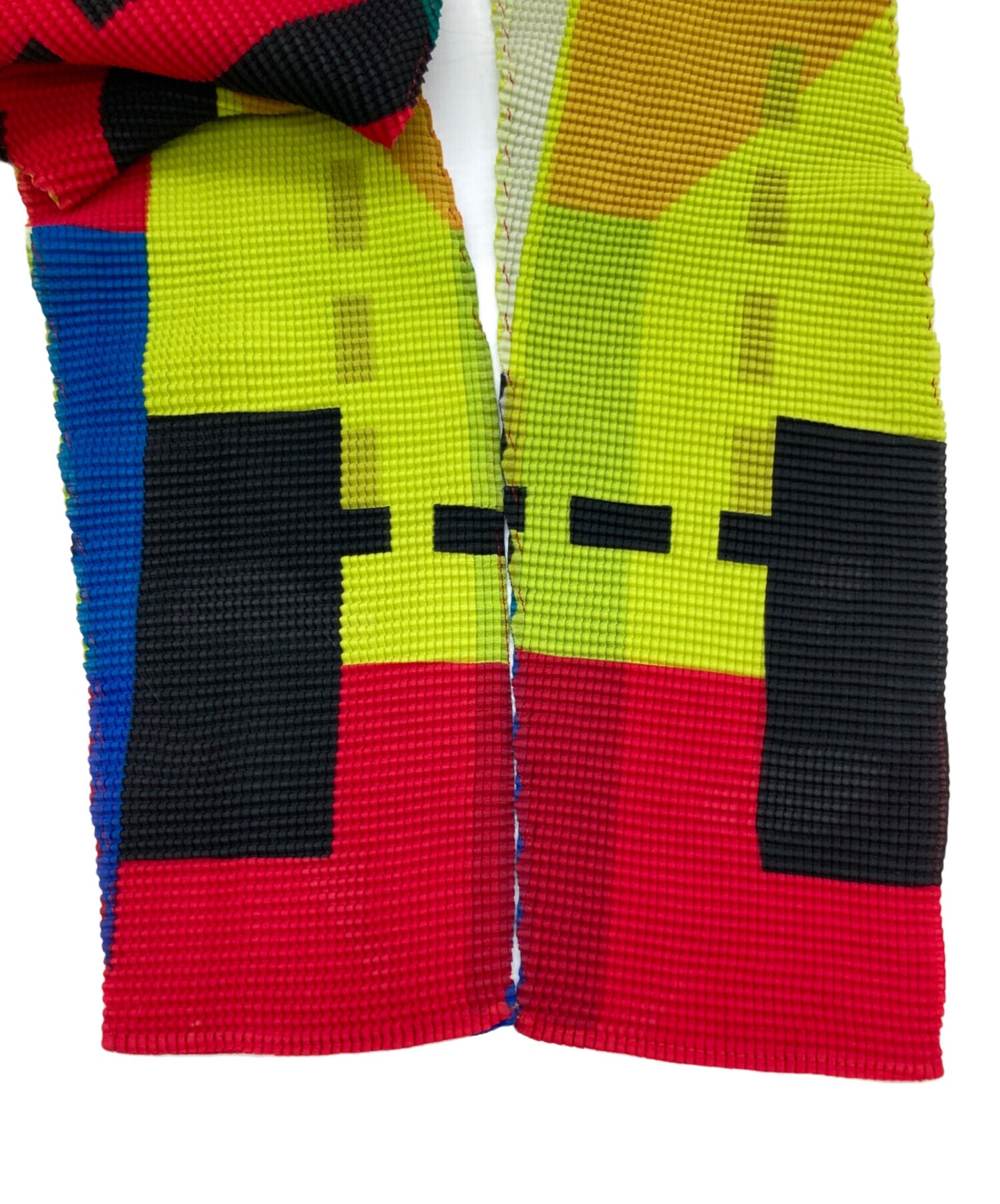 [Pre-owned] me ISSEY MIYAKE High Neck Pleated Cut and Sewn MI83FJ461