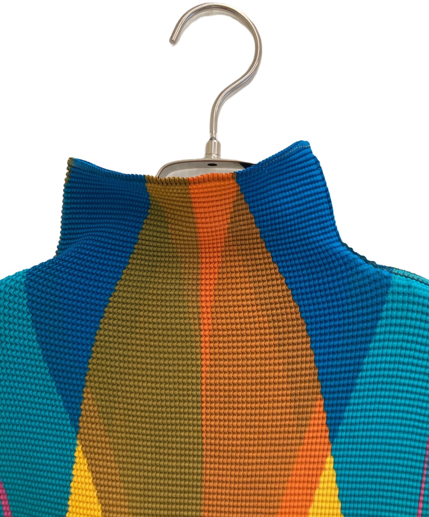 [Pre-owned] me ISSEY MIYAKE pleated knit MI93FJ461