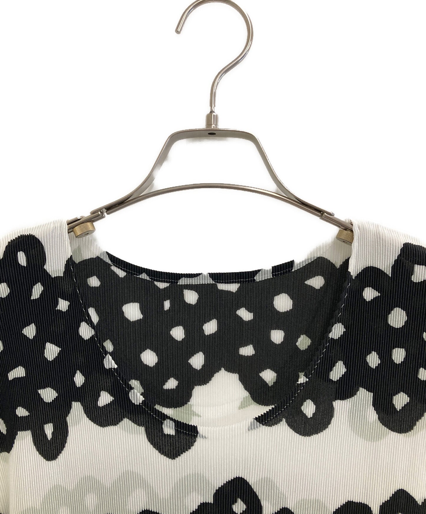 [Pre-owned] PLEATS PLEASE Pleated sleeveless cut and sewn PP23FK324