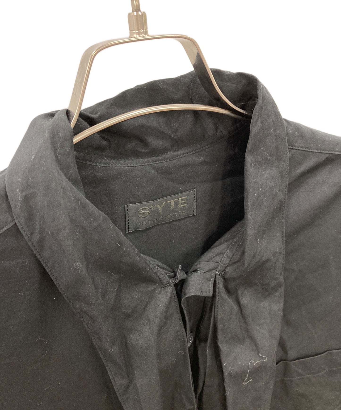 [Pre-owned] s'yte Bow Collar Shirt UV-B21-080