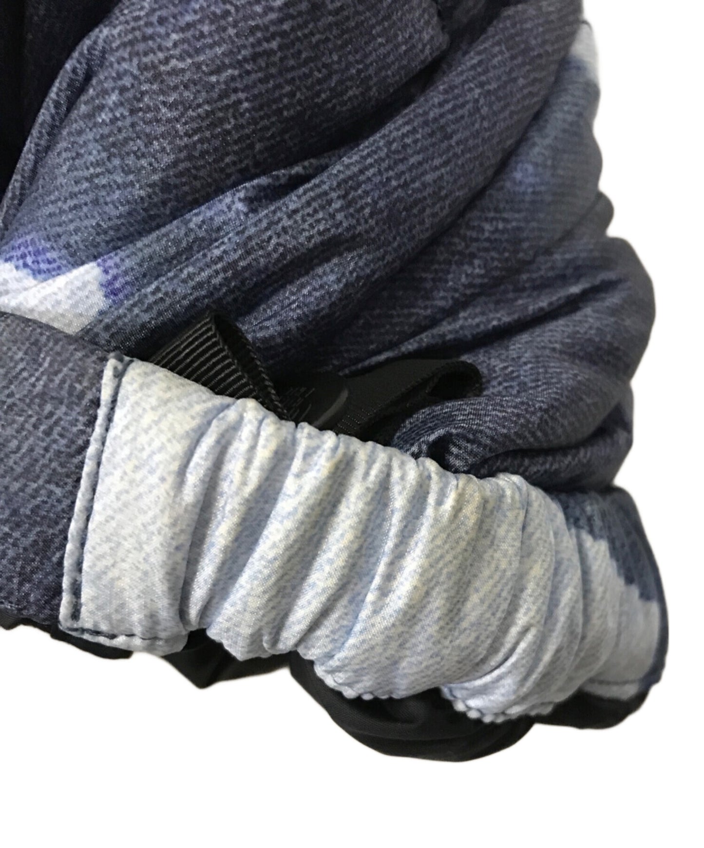 [Pre-owned] SUPREME Bleached Denim Print Nuptse Jacket ND52100I