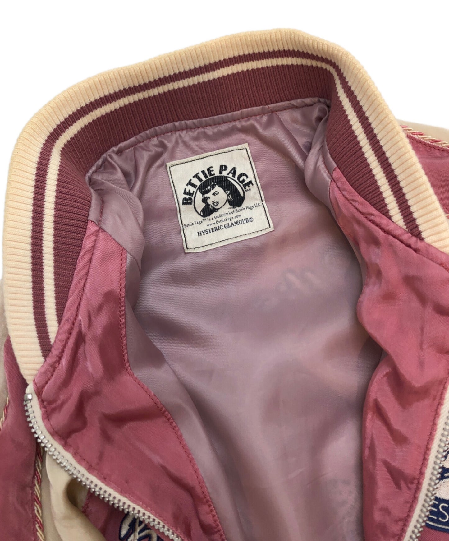 [Pre-owned] Hysteric Glamour satin and embroidered version of a stadium jumper 0122AB02