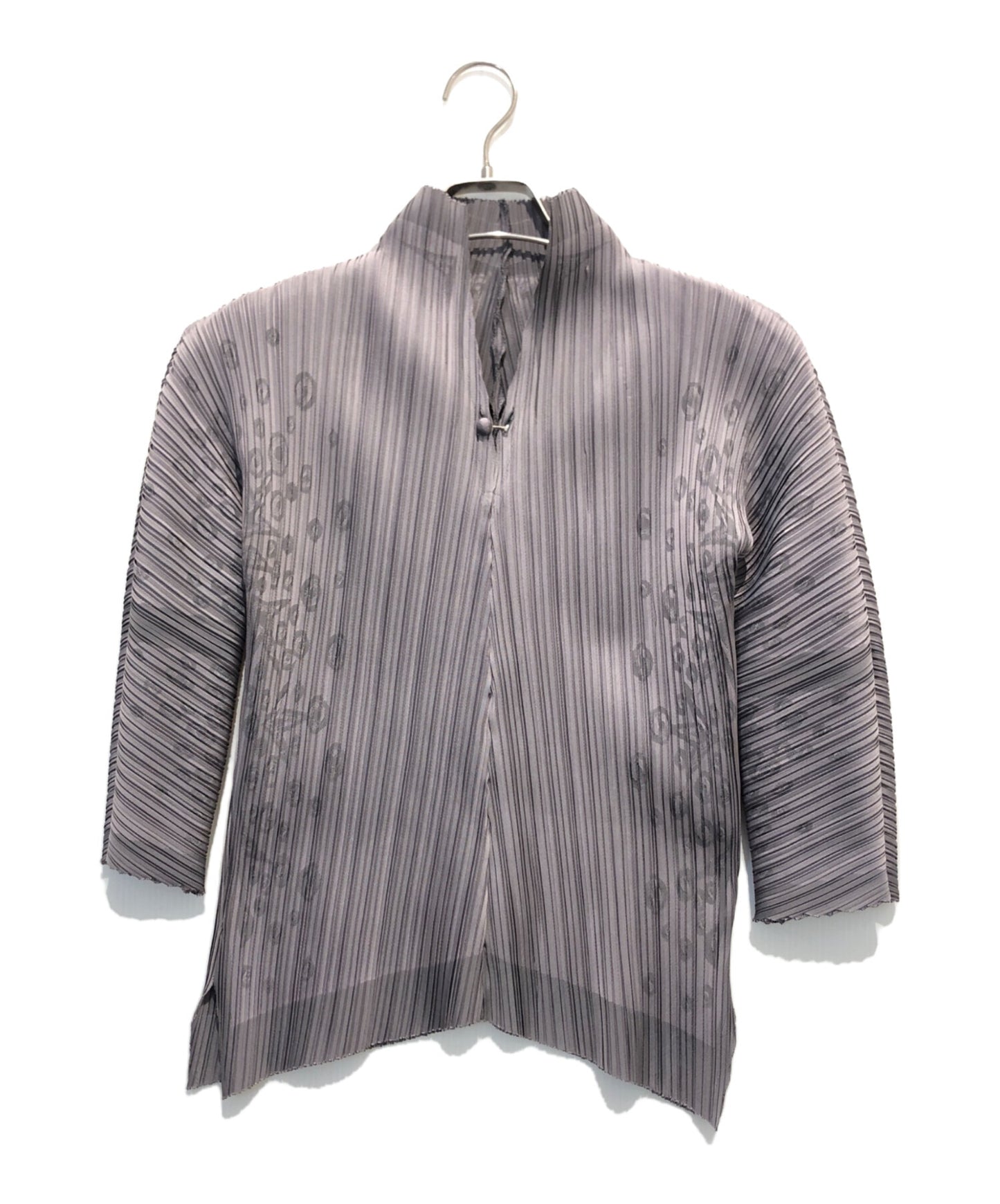 [Pre-owned] ISSEY MIYAKE FETE Pleated cut and sewn with a full pattern IF62FJ202
