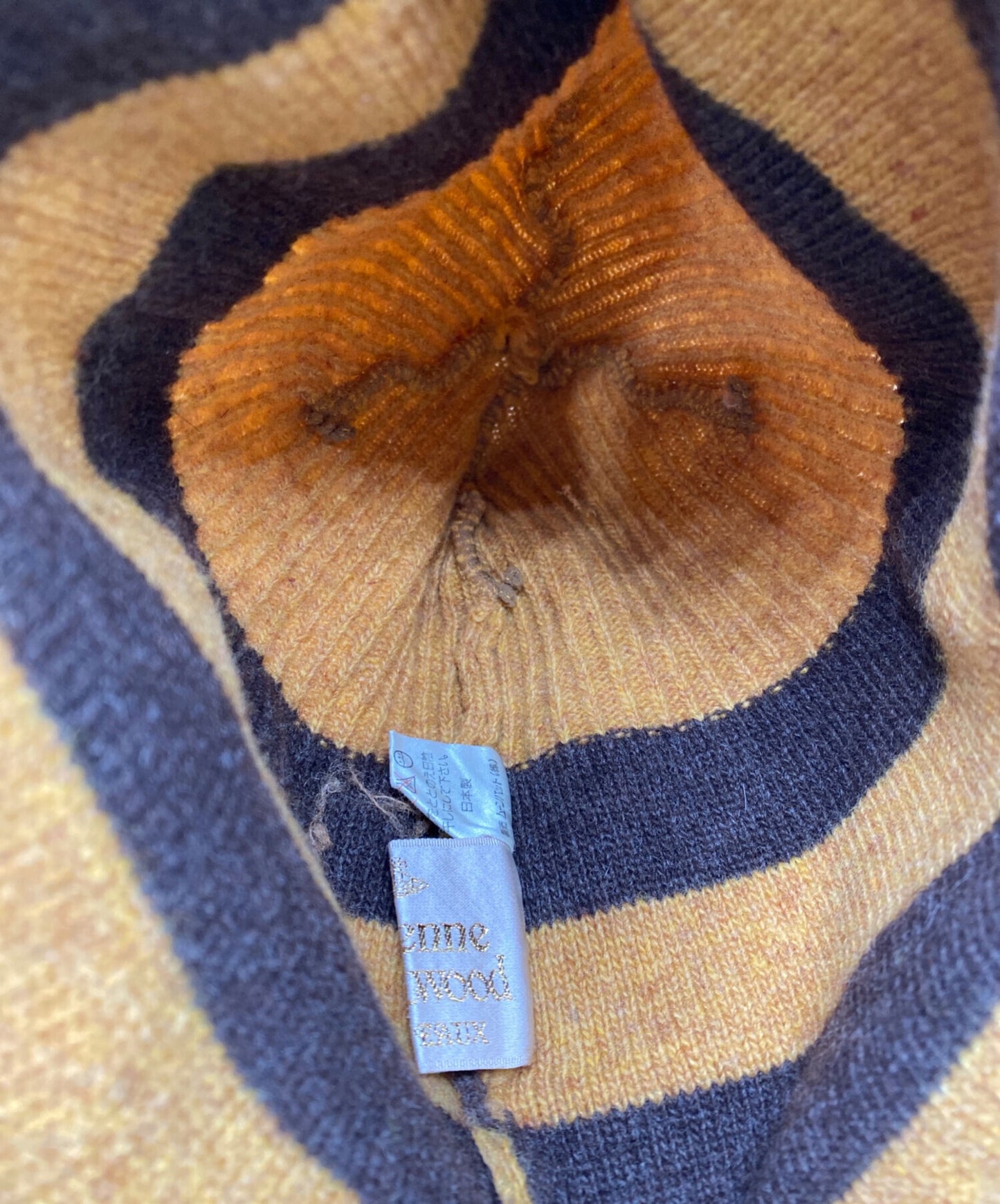 [Pre-owned] Vivienne Westwood Striped knit hat with earpieces