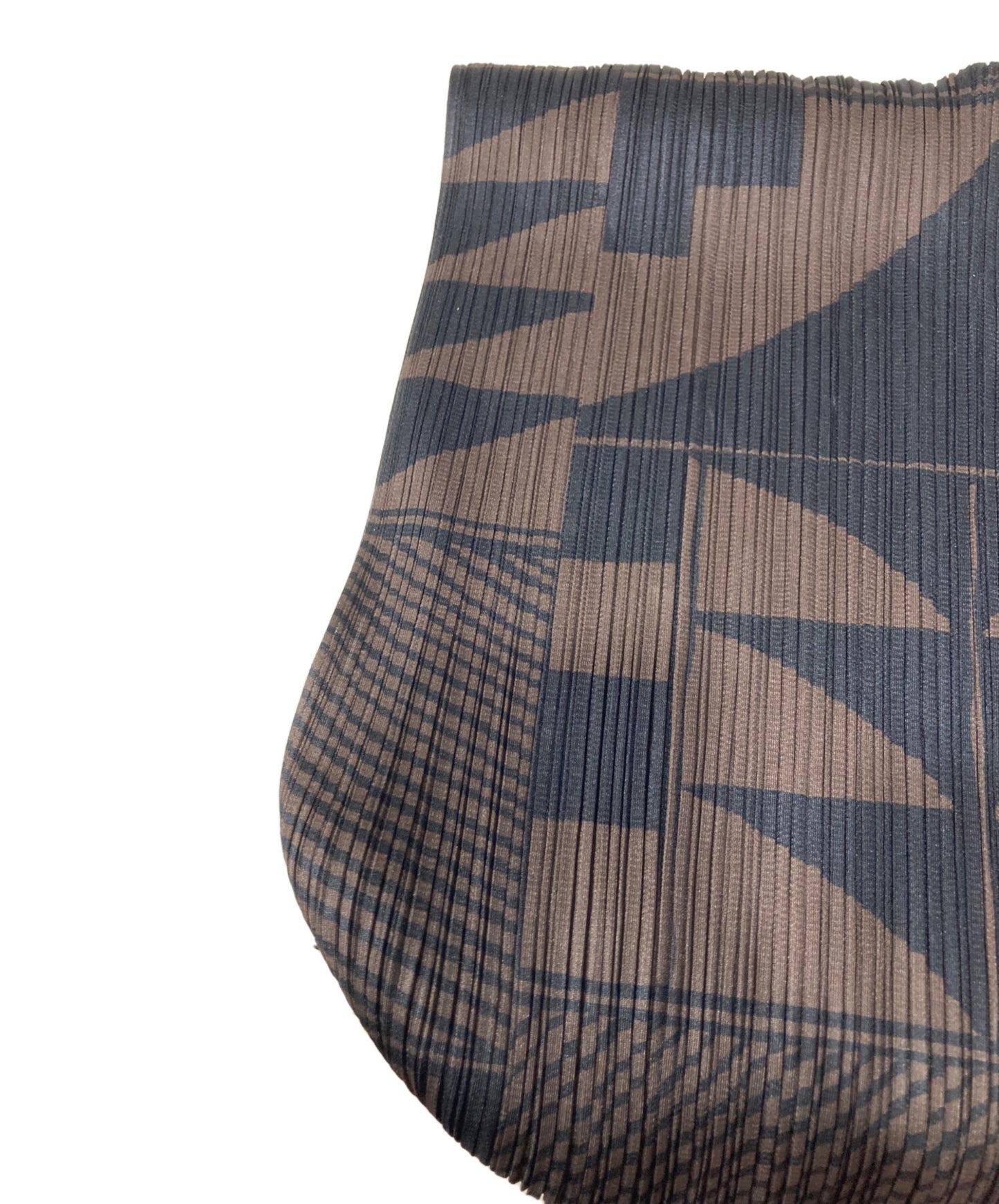 [Pre-owned] PLEATS PLEASE Sleeveless pleated blouse with all-over pattern PP21-JT636