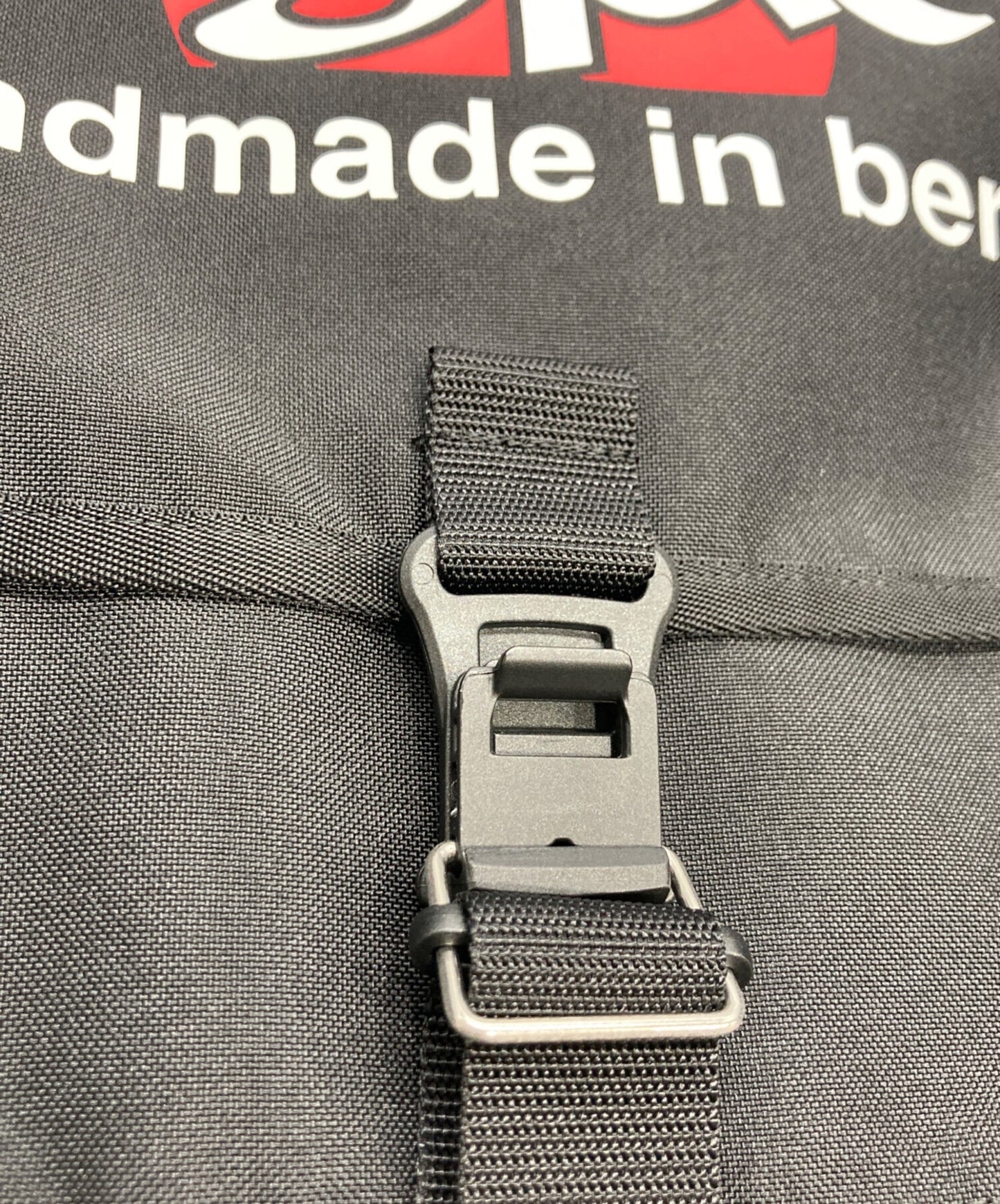 [Pre-owned] eYe COMME des GARCONS JUNYAWATANABE MAN Cotton Denim Dry Oil & Ester Mat Cloth WO-B901