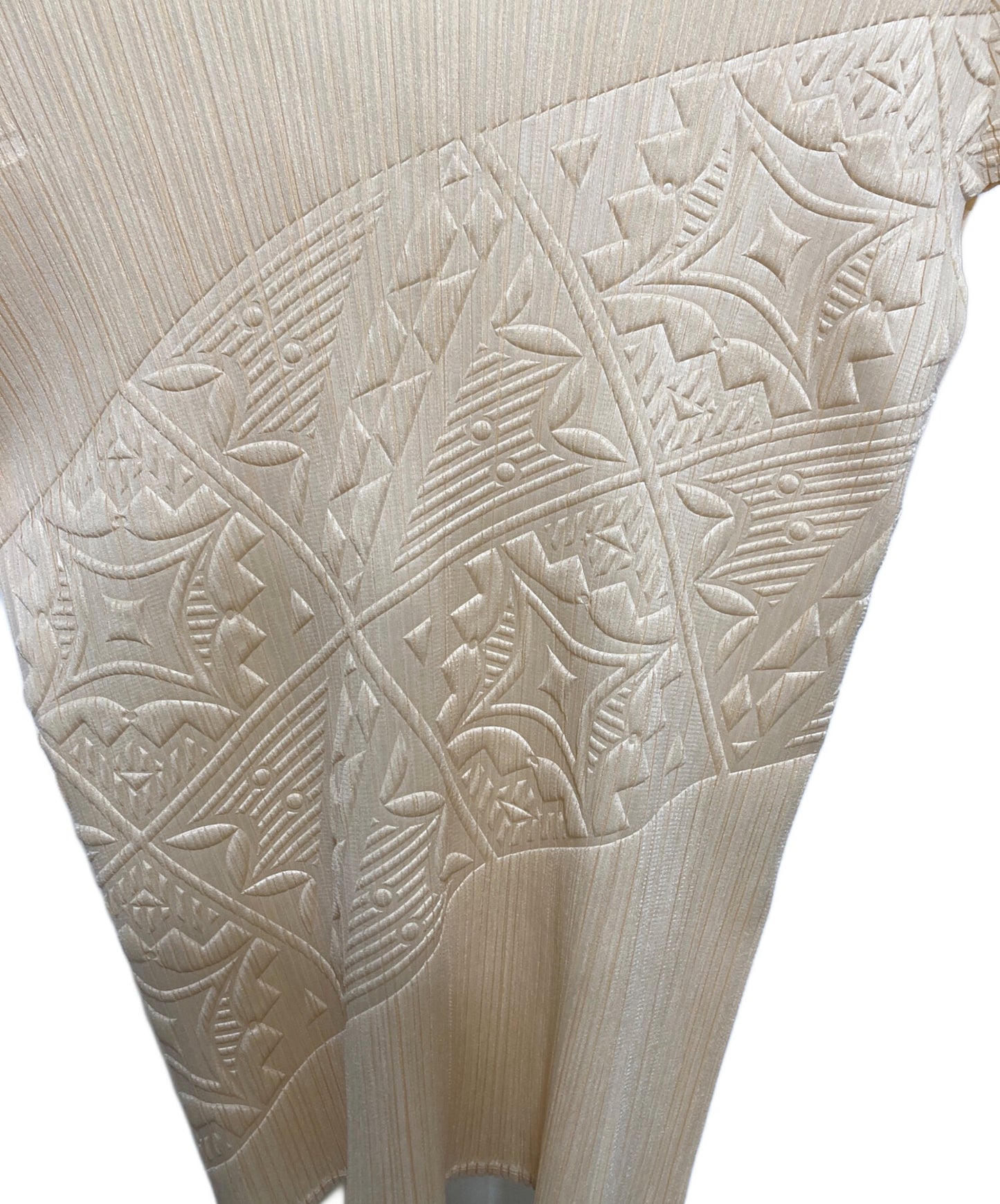 [Pre-owned] PLEATS PLEASE Embossed, stamped, pleated cut and sewn PP21-JK614