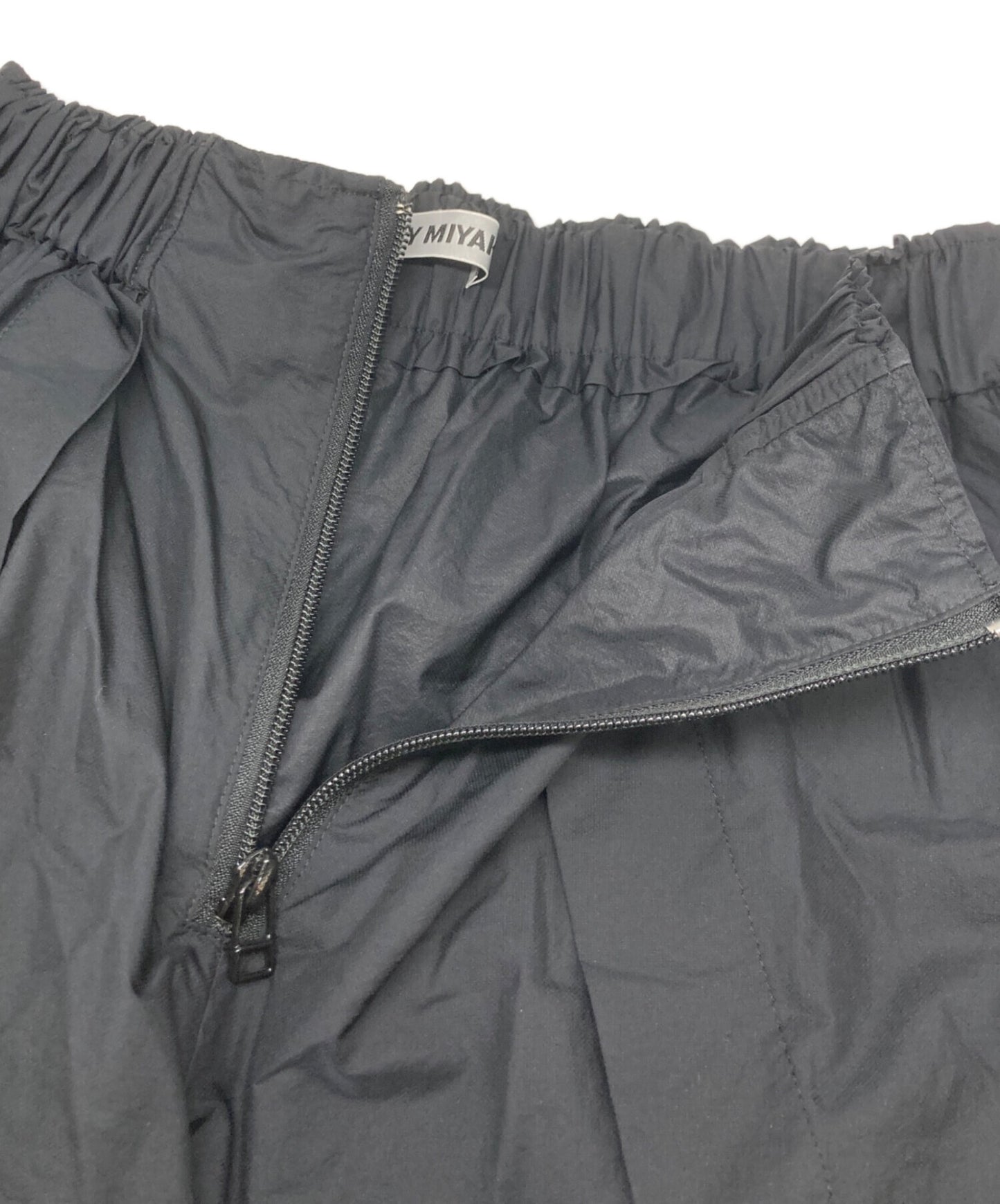 [Pre-owned] ISSEY MIYAKE Nylon parachute pants IM02FF552