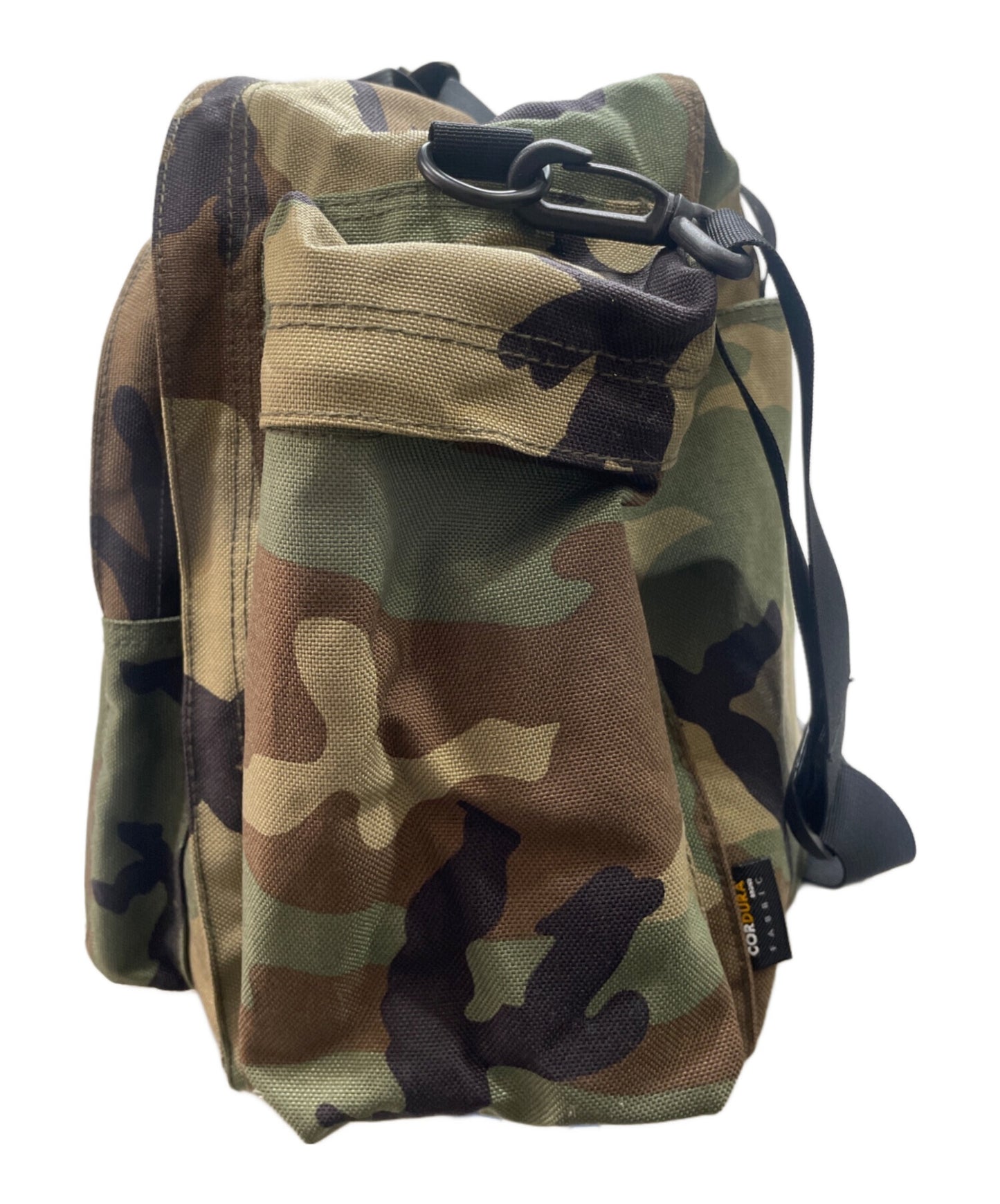 [Pre-owned] SUPREME Camo Duffel Bag