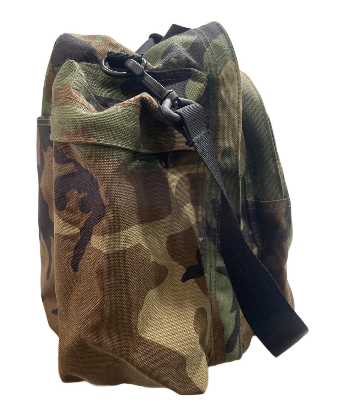[Pre-owned] SUPREME Camo Duffel Bag