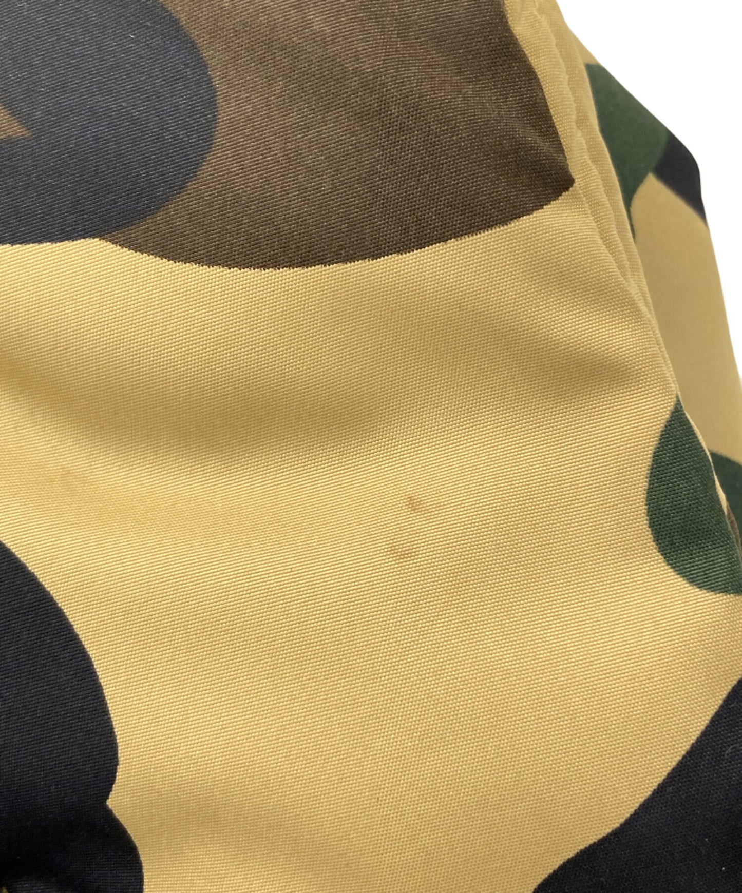 [Pre-owned] A BATHING APE Utility Camouflage Down Vest 1930-140-003