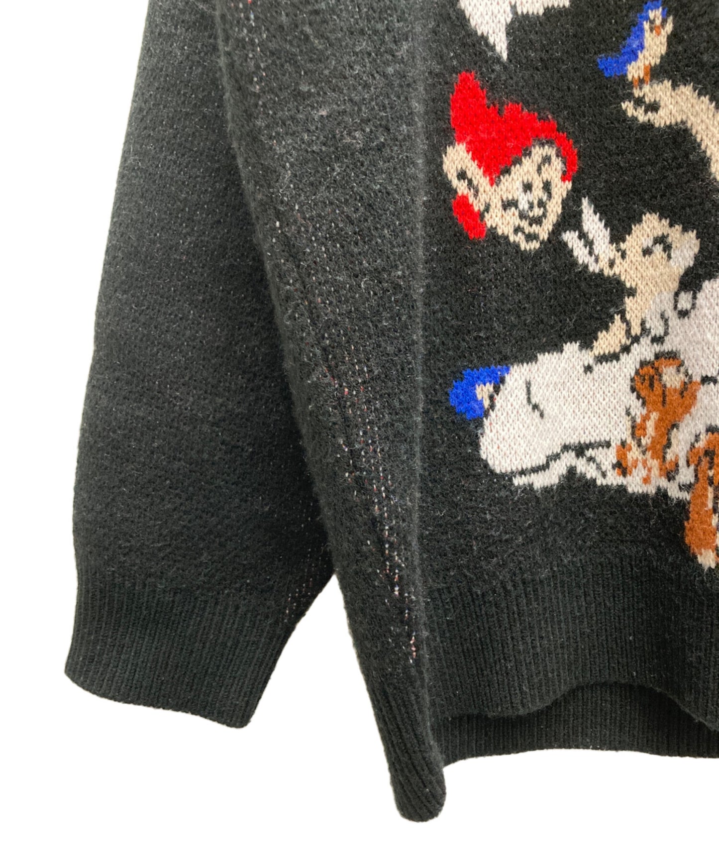 [Pre-owned] SUPREME Snow White Sweater