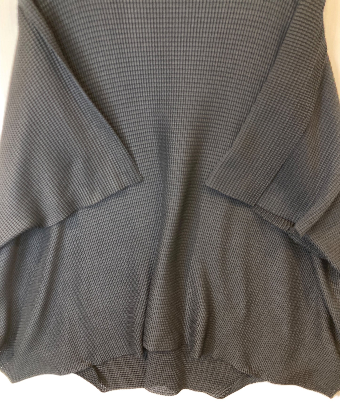 [Pre-owned] me ISSEY MIYAKE Pleated cut and sewn MI13KJ762 MI13KJ762