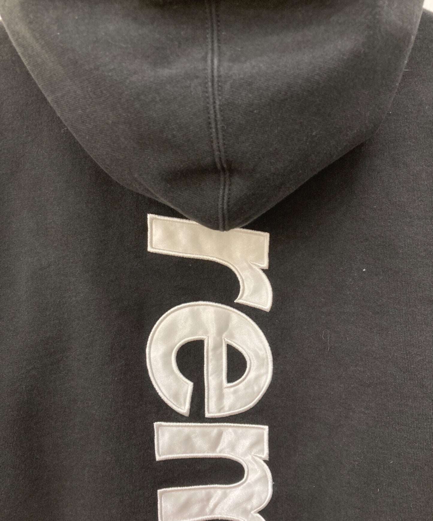 [Pre-owned] SUPREME Satin Applique Hooded Sweatshirt