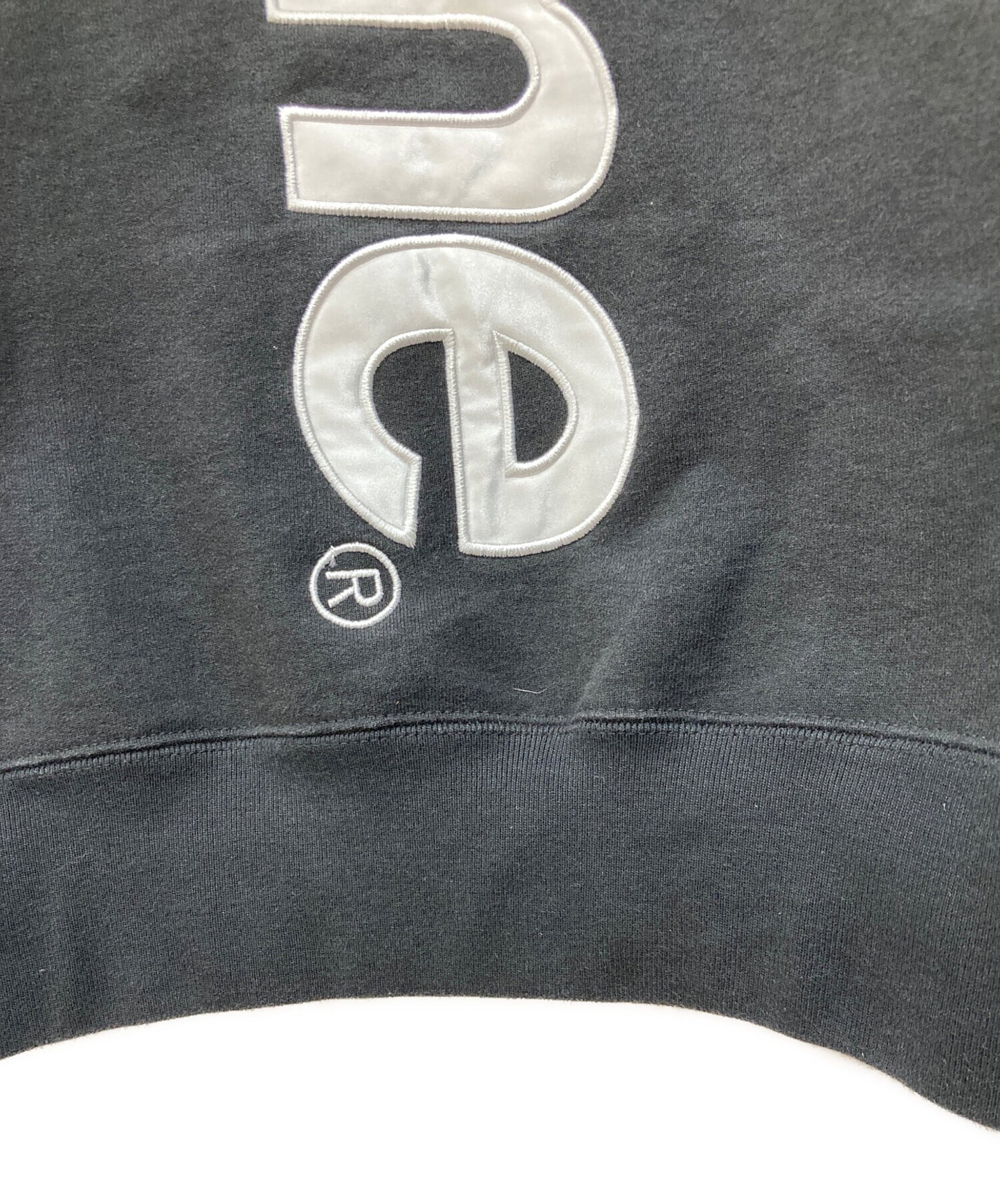 [Pre-owned] SUPREME Satin Applique Hooded Sweatshirt