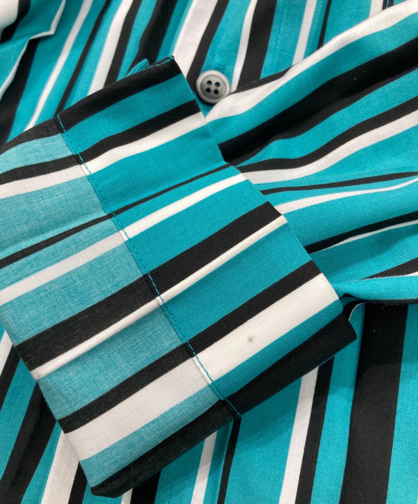 [Pre-owned] HOMME PLISSE ISSEY MIYAKE Striped collarless shirt HP01FJ008