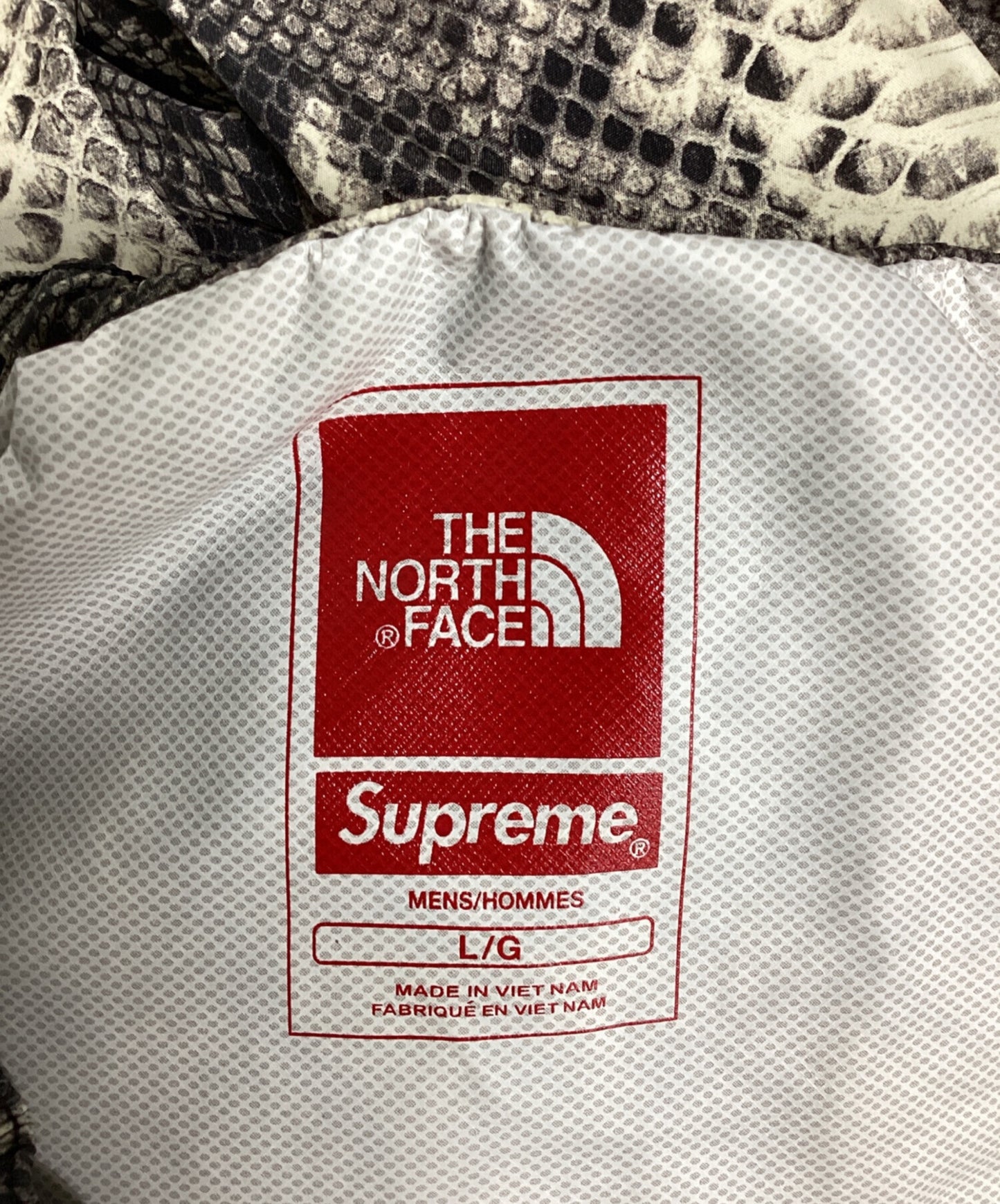 [Pre-owned] SUPREME SNAKE PANTS NP11804I