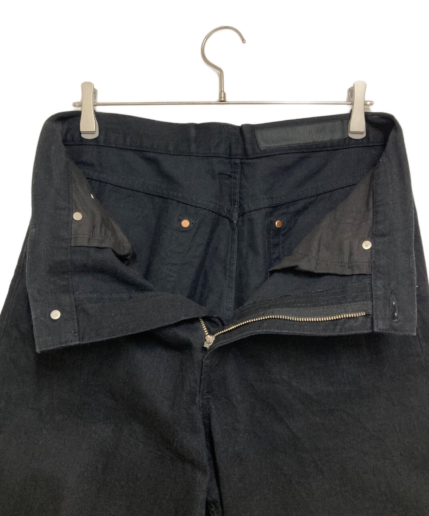 [Pre-owned] NEIGHBORHOOD BW . DP BASIC PANTS 242AQNH-PTM05